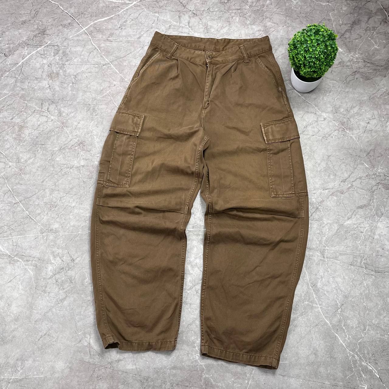 Carhartt Vintage Carhartt Baggy Joggers Pants Size US 33 - 19 Thumbnail