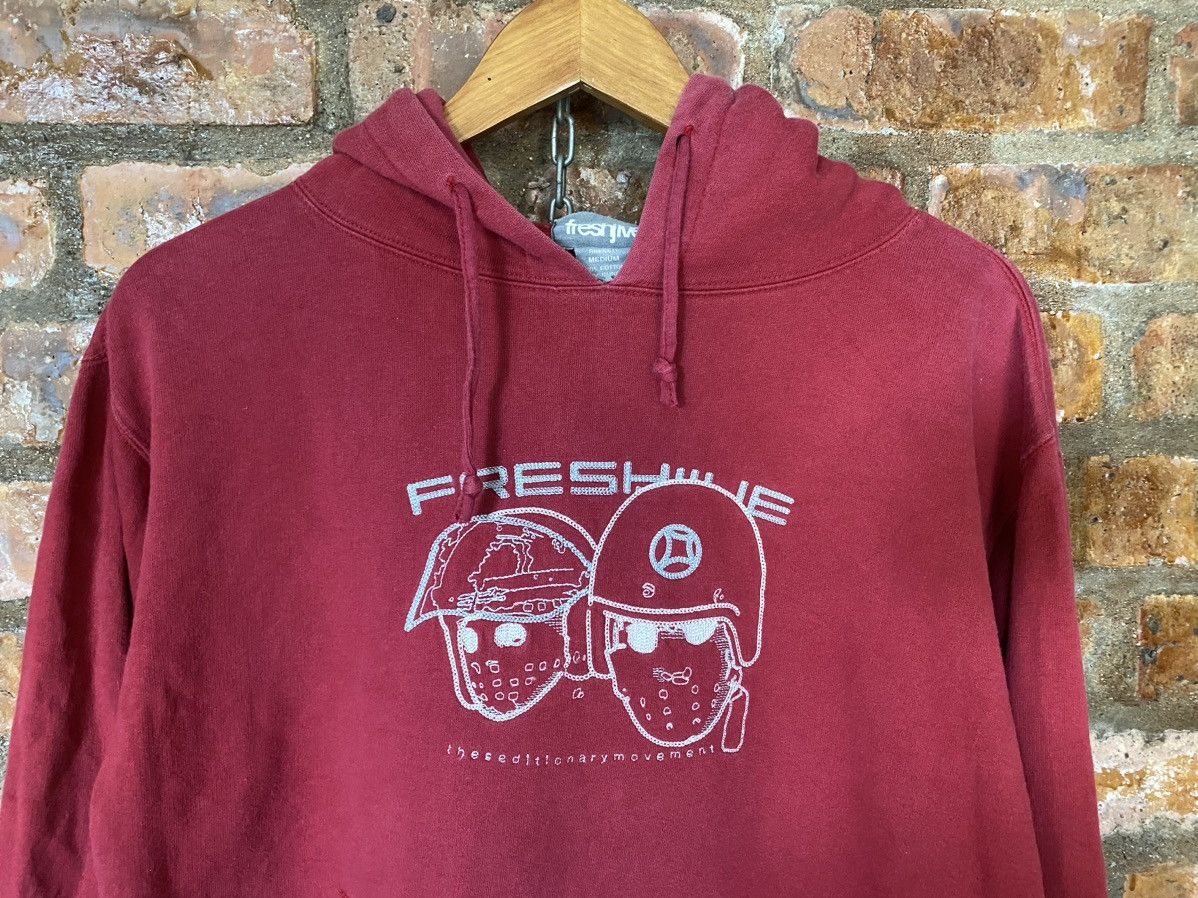 Freshjive 2000s Freshjive seditionaries movement embroidered hoodie Size US M / EU 48-50 / 2 - 3 Thumbnail