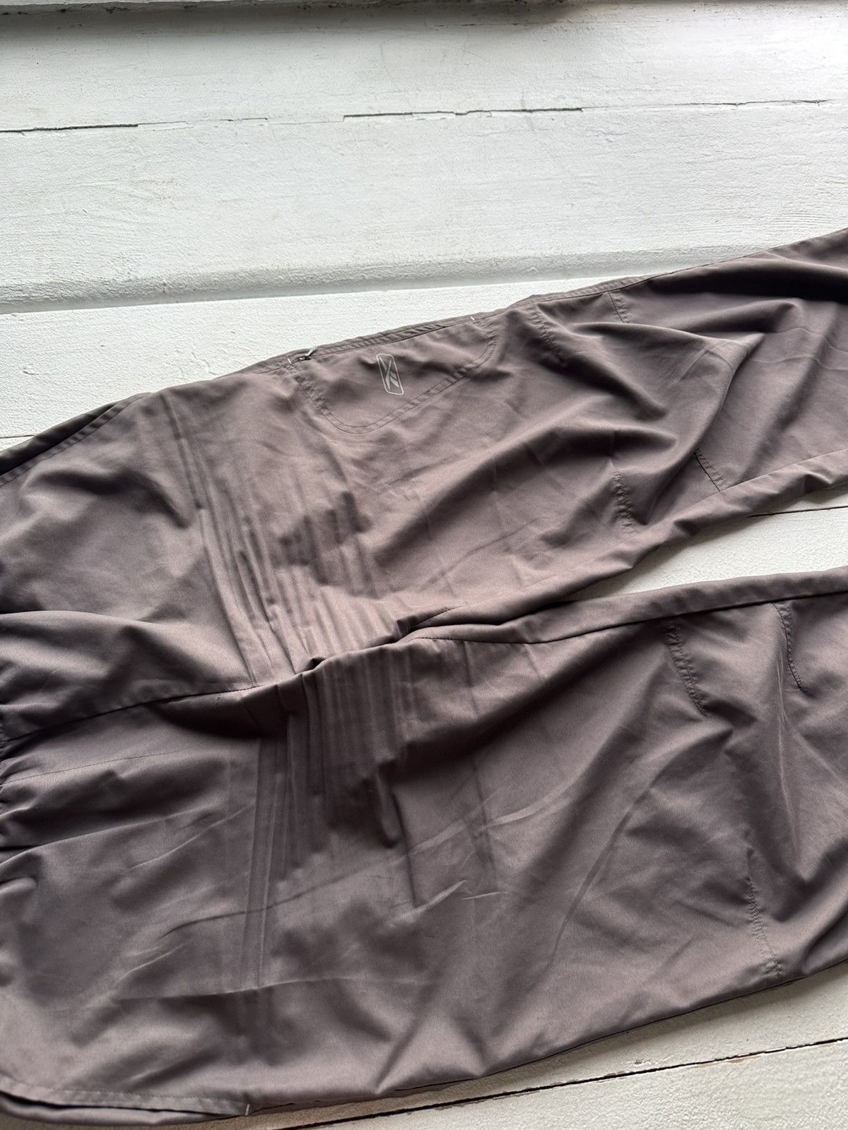 Reebok VNTG🚨 REEBOK RARE BAGGY TRACKING PANTS UNISEX WITH LOGO Size US 32 / EU 48 - 4 Thumbnail