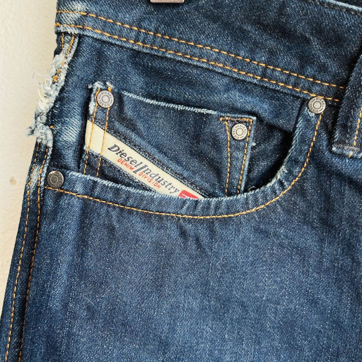 Diesel Distressed Pocket DIESEL Larkee Regular Cut Hard Jeans Size US 30 / EU 46 - 10 Thumbnail