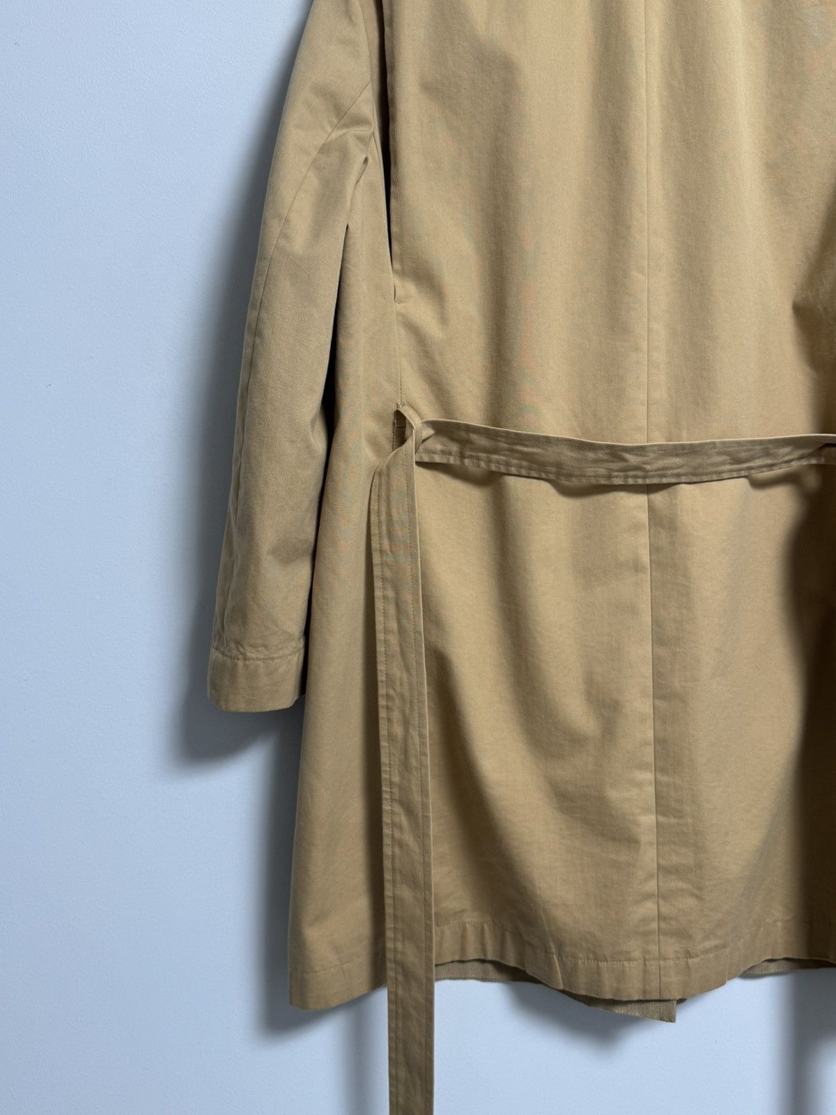 Salvatore Ferragamo Vintage Salvatore Ferragamo Monogram Inside Trench Jacket Size M / US 6-8 / IT 42-44 - 17 Thumbnail