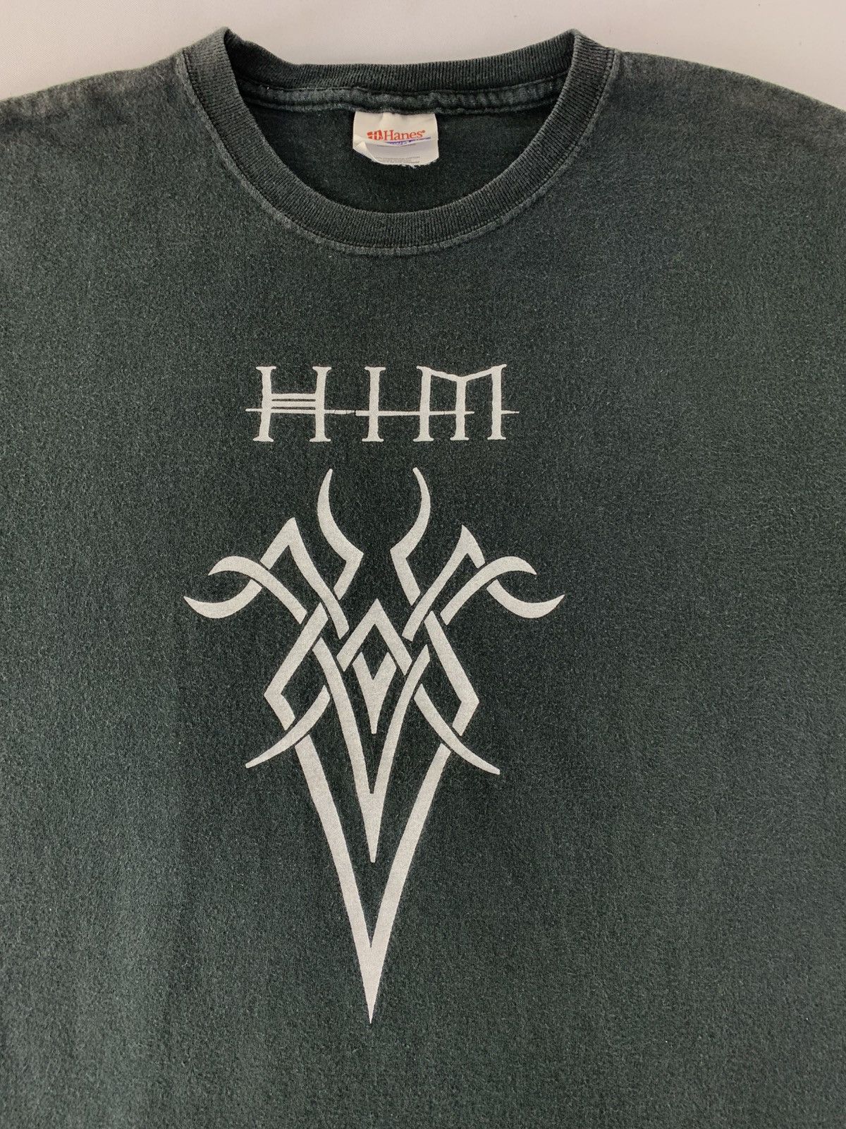 Band Tees Vintage 2004 Him Band Oy Heartagram Big Logo Black Tee Size US M / EU 48-50 / 2 - 3 Thumbnail