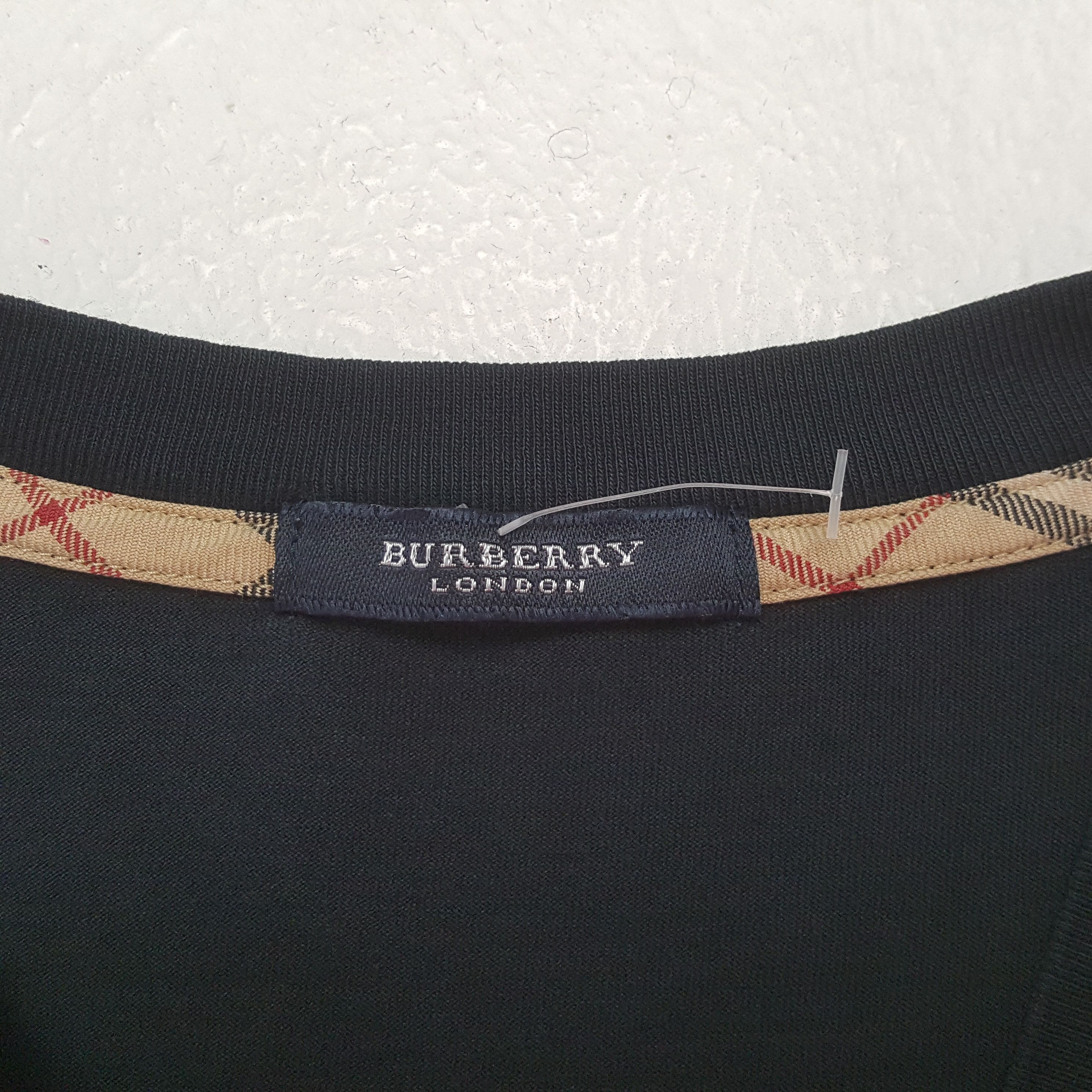 Burberry Vintage Burberry London Fashion Brand T-shirt RR30 Size US M / EU 48-50 / 2 - 4 Thumbnail