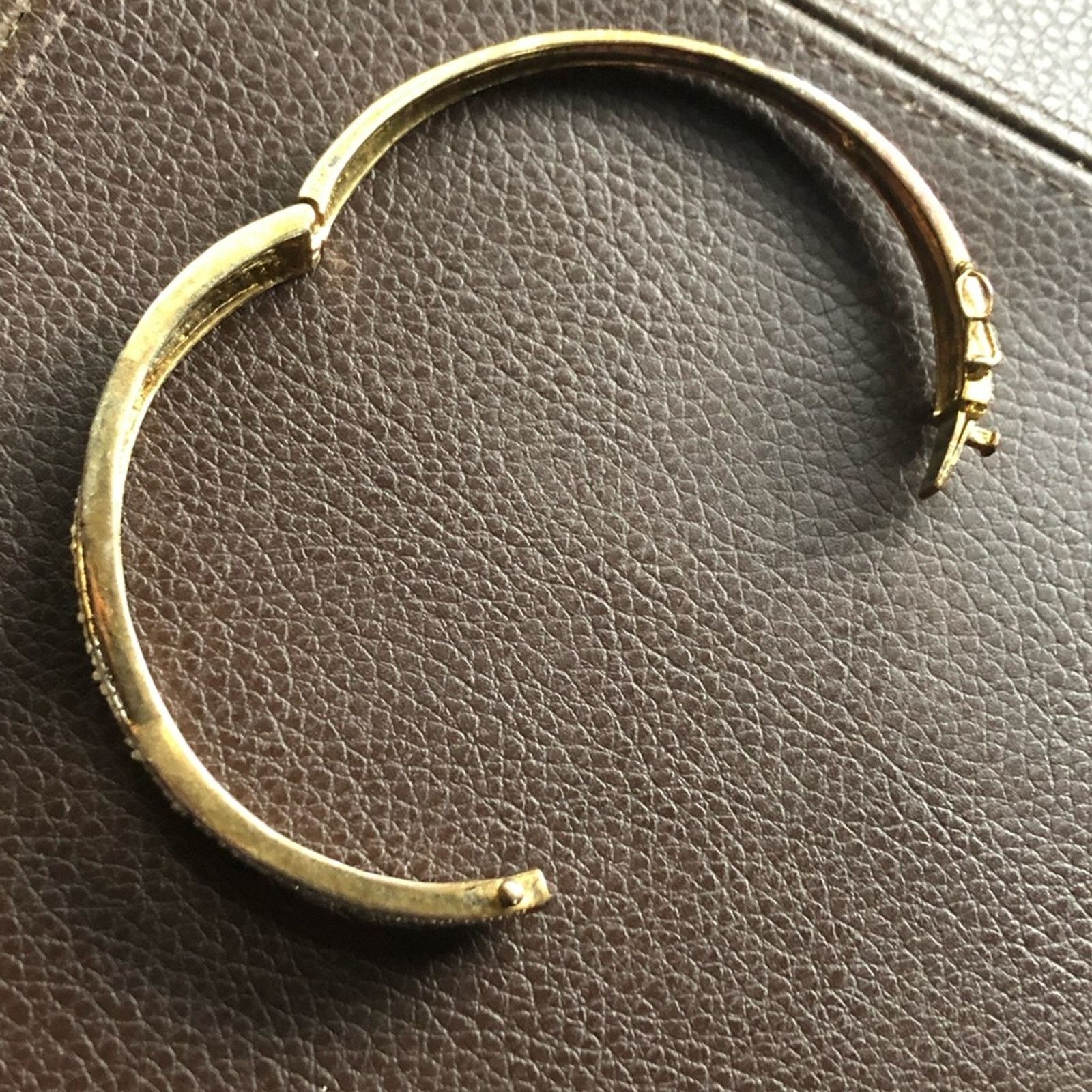 Vintage Vintage rough crystal gold plated hinged bangle bracelet Size ONE SIZE - 9 Thumbnail