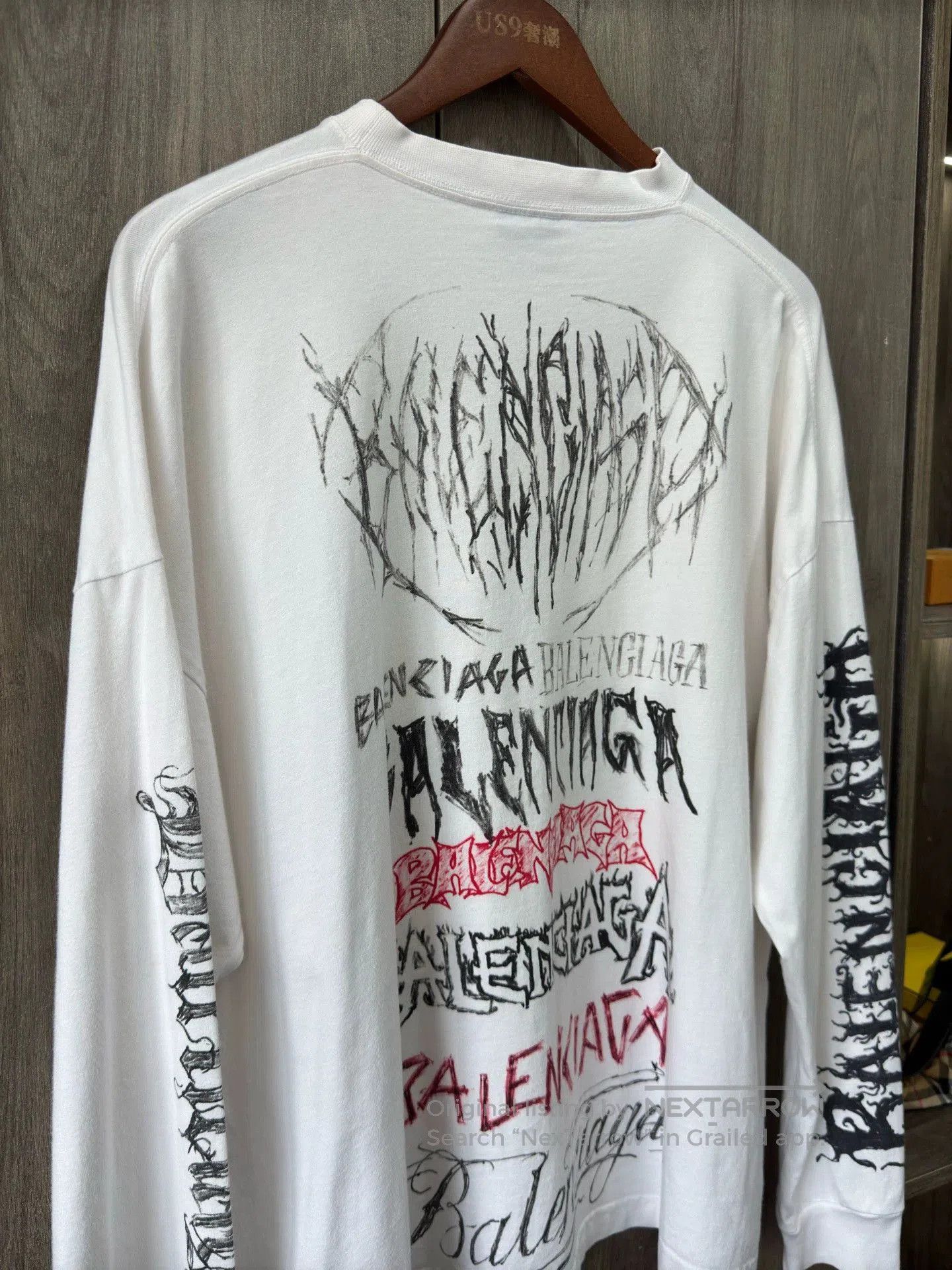 Balenciaga Balenciaga Graffiti Long Sleeve T-shirt. Size US XXS / EU 40 - 8 Thumbnail
