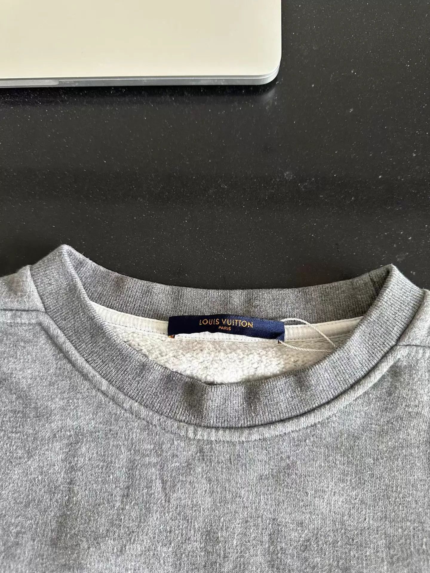 Louis Vuitton LV Twisted Sweatshirt M 95 Size US M / EU 48-50 / 2 - 3 Thumbnail