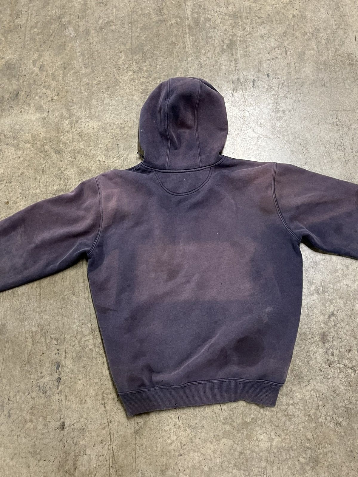 Carhartt × Vintage Carhartt vintage sun faded and distressed navy hoodie rare Size US L / EU 52-54 / 3 - 5 Thumbnail