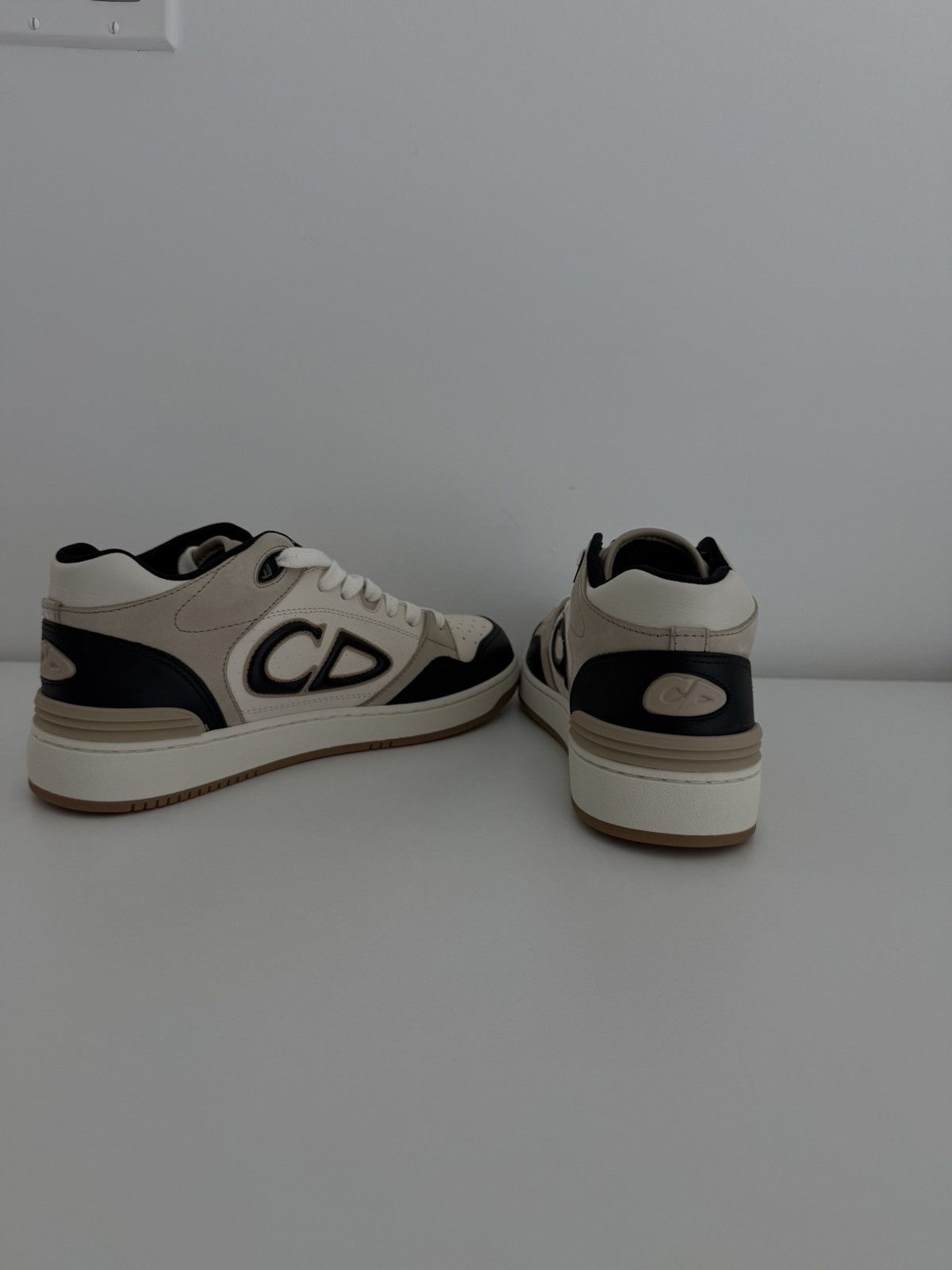 Dior Dior B57 Mid Top Sneaker Size US 5.5 / EU 38 - 5 Thumbnail
