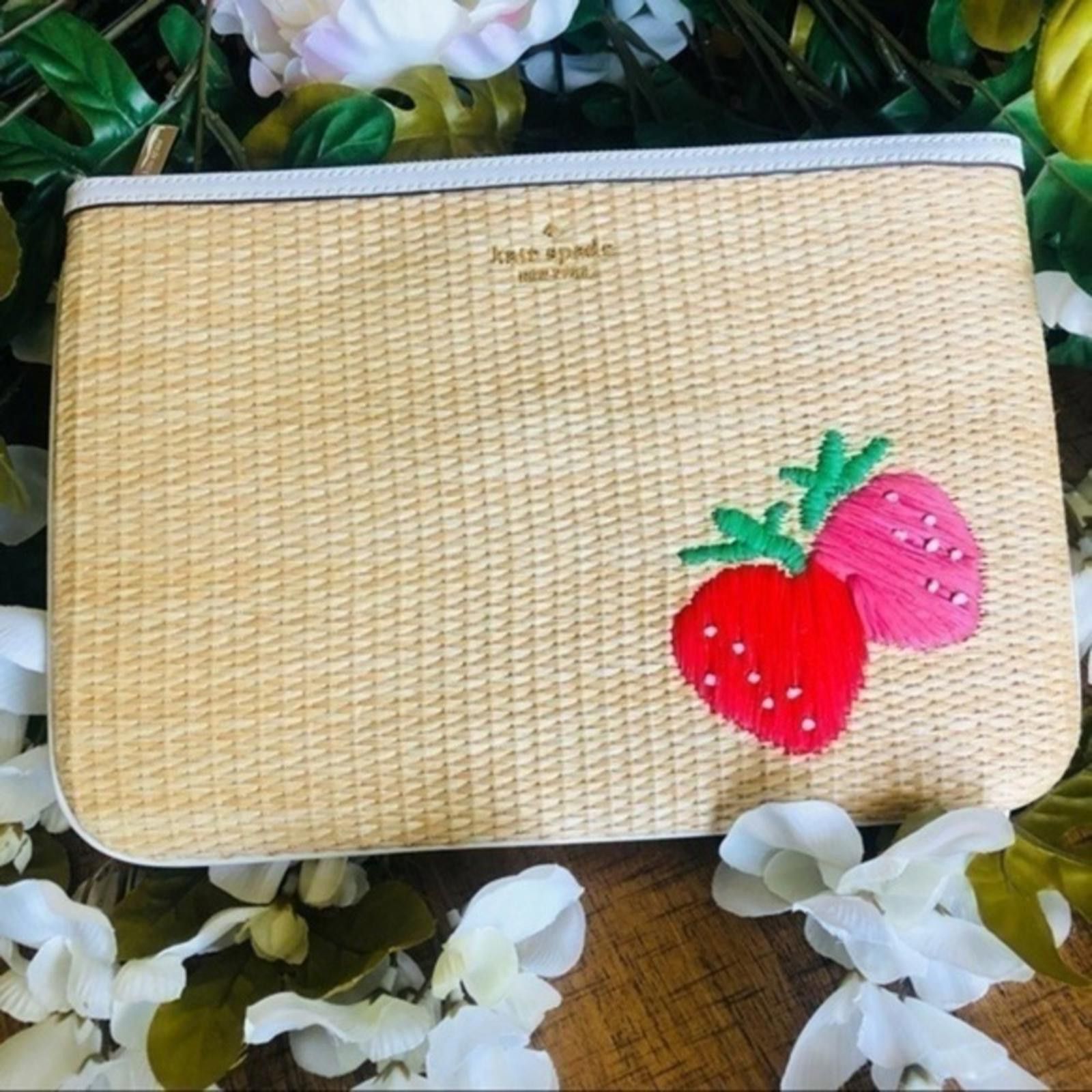 Kate Spade Kate Spade Strawberry Pouch NWT Size ONE SIZE - 1 Thumbnail