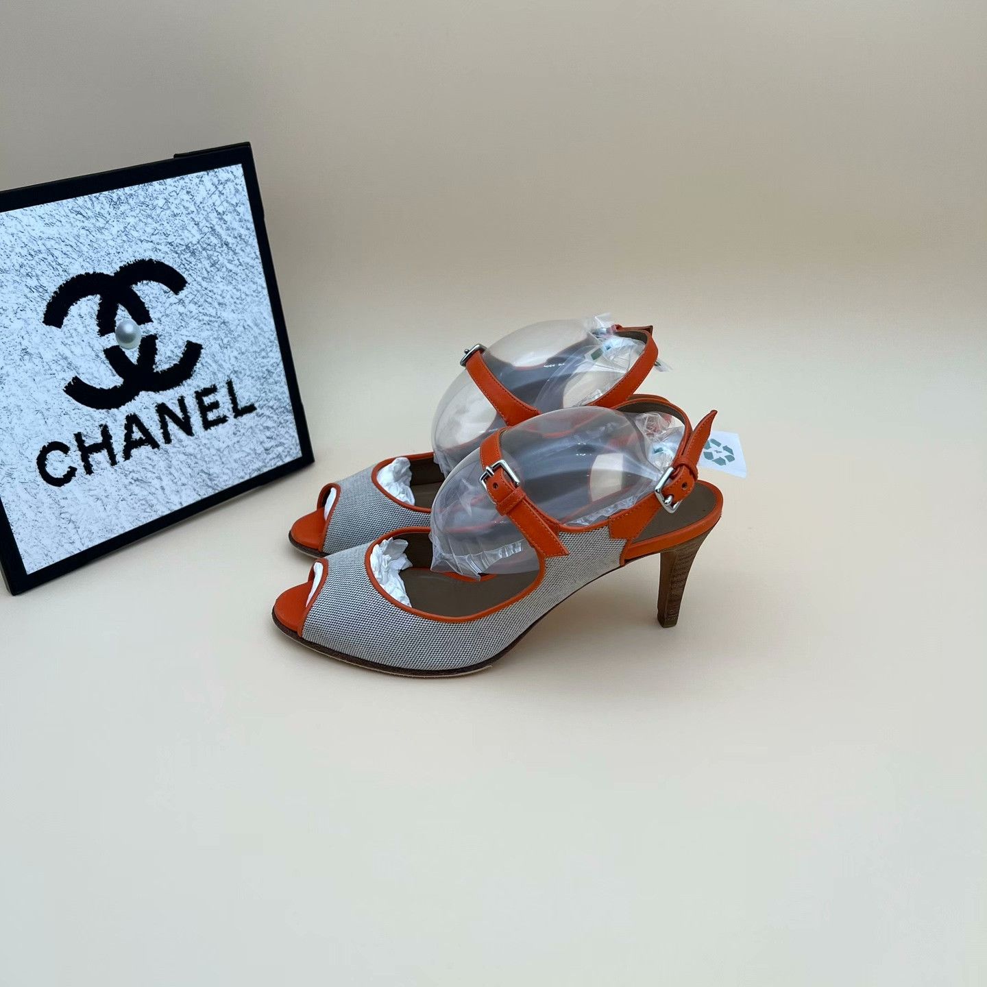 Hermes Hermes Sandals us_6 Women Size US 6 / IT 36 - 1 Thumbnail