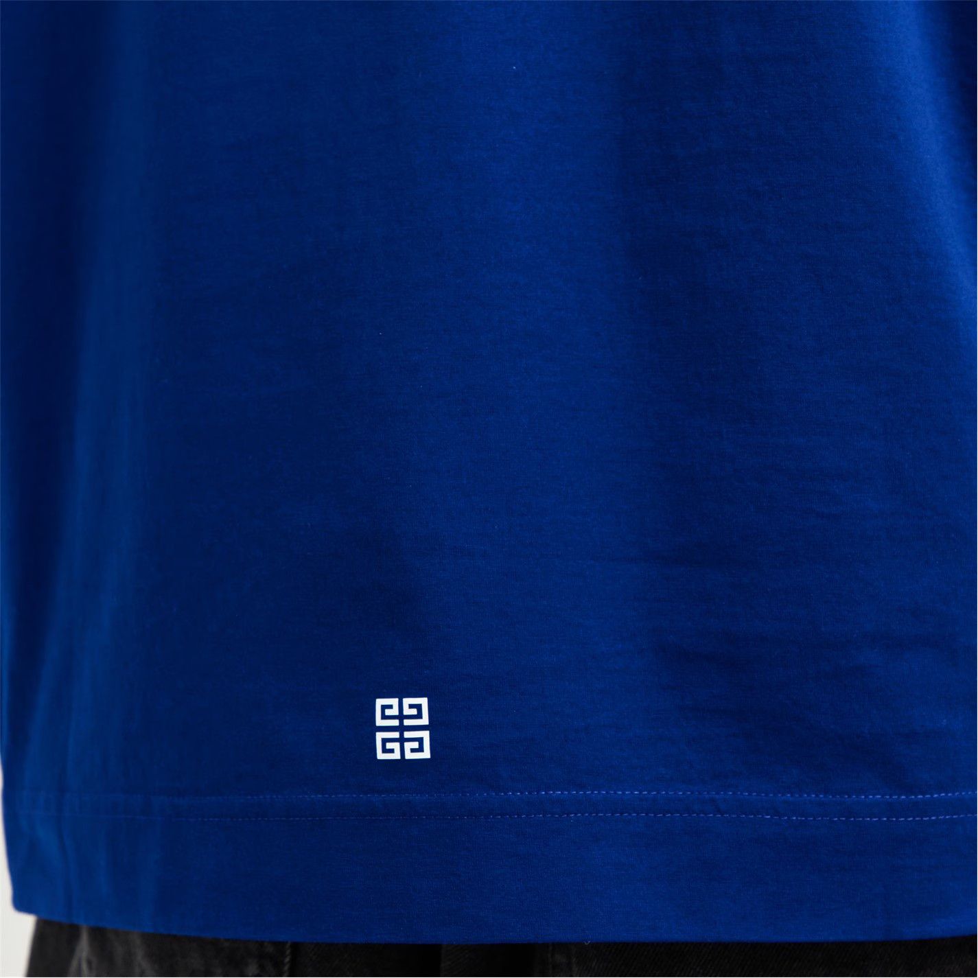 Givenchy o1g2r1mq0426 Slim Fit T-Shirt in Blue Size US XL / EU 56 / 4 - 5 Thumbnail