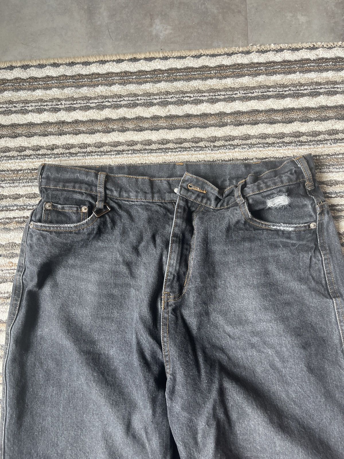 Designer Ditch “Noir” Basic Fit Denim SIZE 34x32 Size US 33 - 6 Thumbnail
