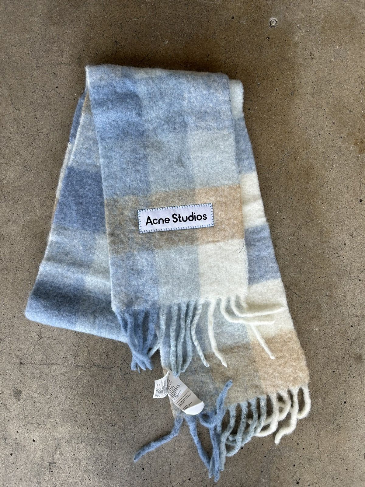 Acne Studios Acne Studios Multicolor Blue Mohair Scarf Size ONE SIZE - 1 Thumbnail