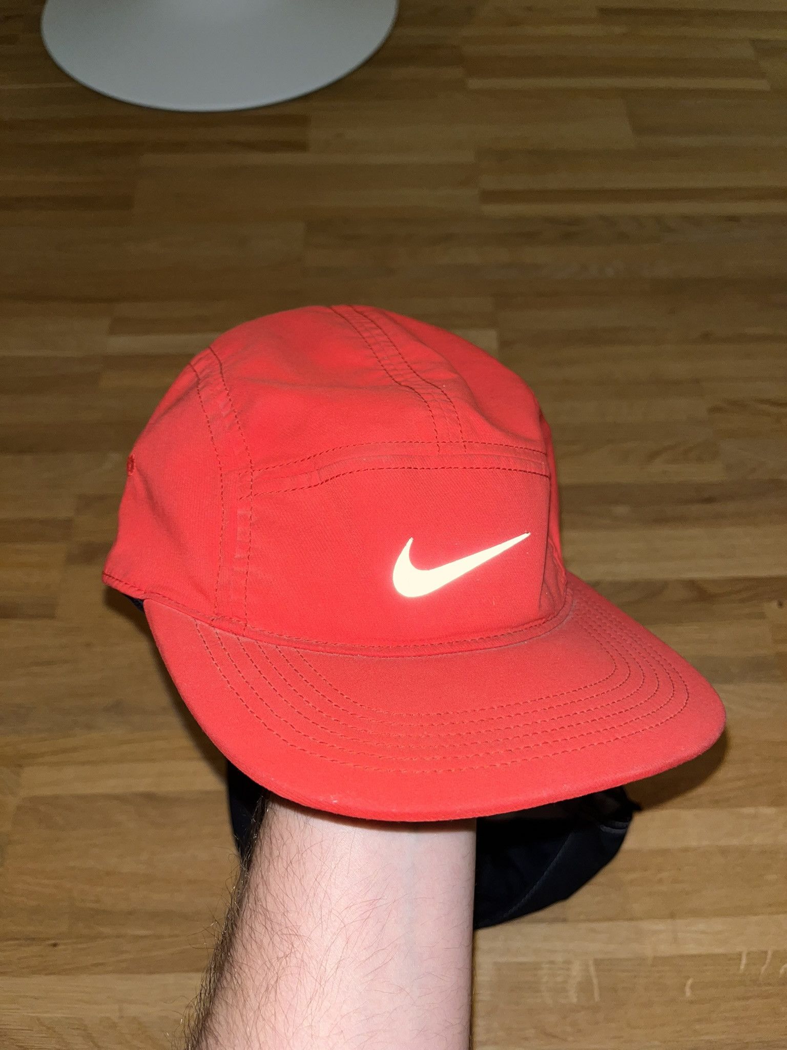Nike Nike AW84 5 Panel Cap Red Reflective Swoosh Size ONE SIZE - 2 Thumbnail