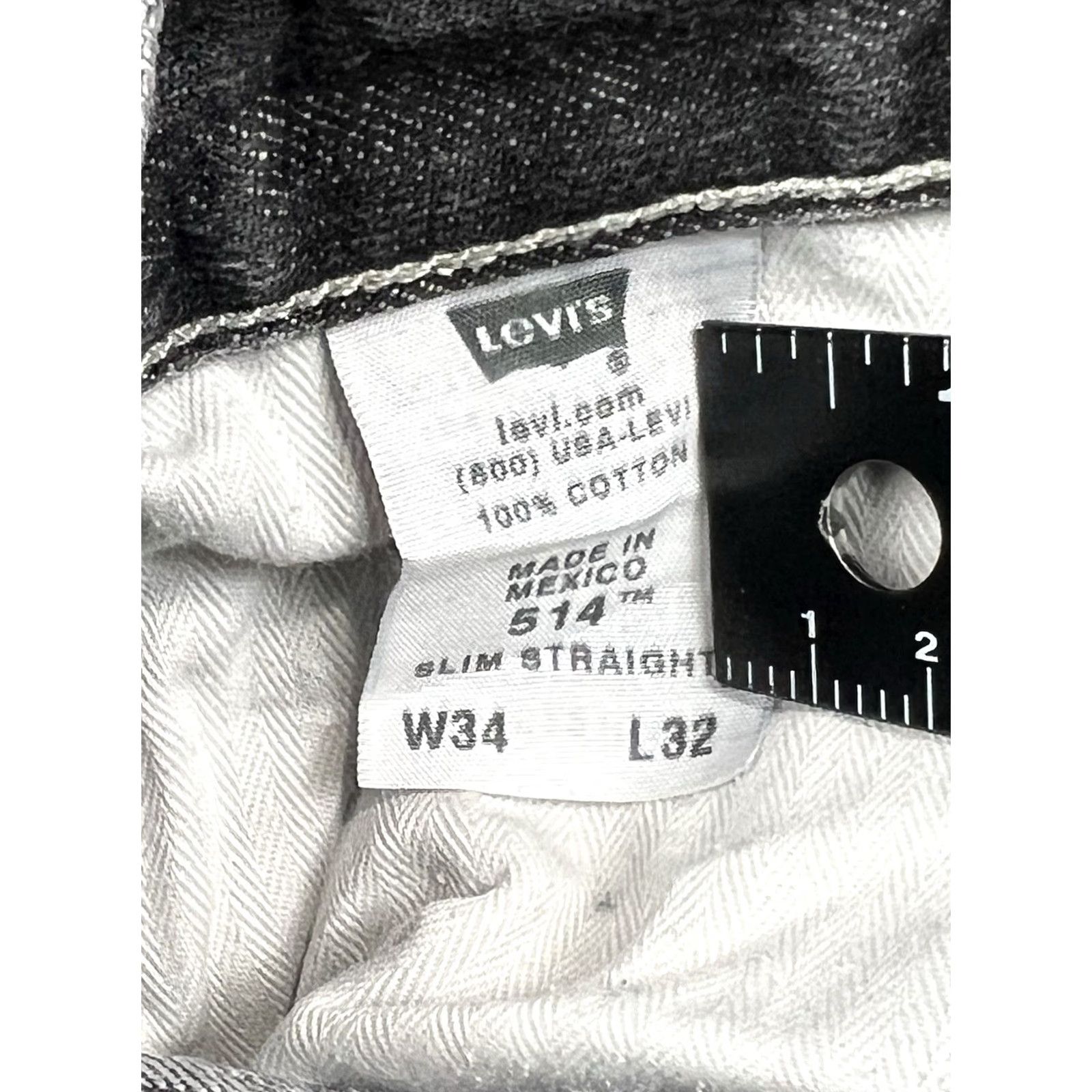 Levi's VINTAGE Levi's 514 Jeans Mens Black Slim Straight Leg Distressed 34x32 Regular Waist 34 Inseam 32 Pockets 5-Pocket Denim Cotton USA 500 Series Size US 34 / EU 50 - 7 Thumbnail