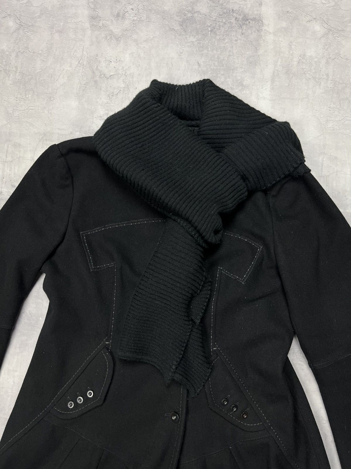 Marithe + Francois Girbaud Marithe Francois Girbaud womens wool coat scarf neck size L Size L / US 10 / IT 46 - 6 Thumbnail