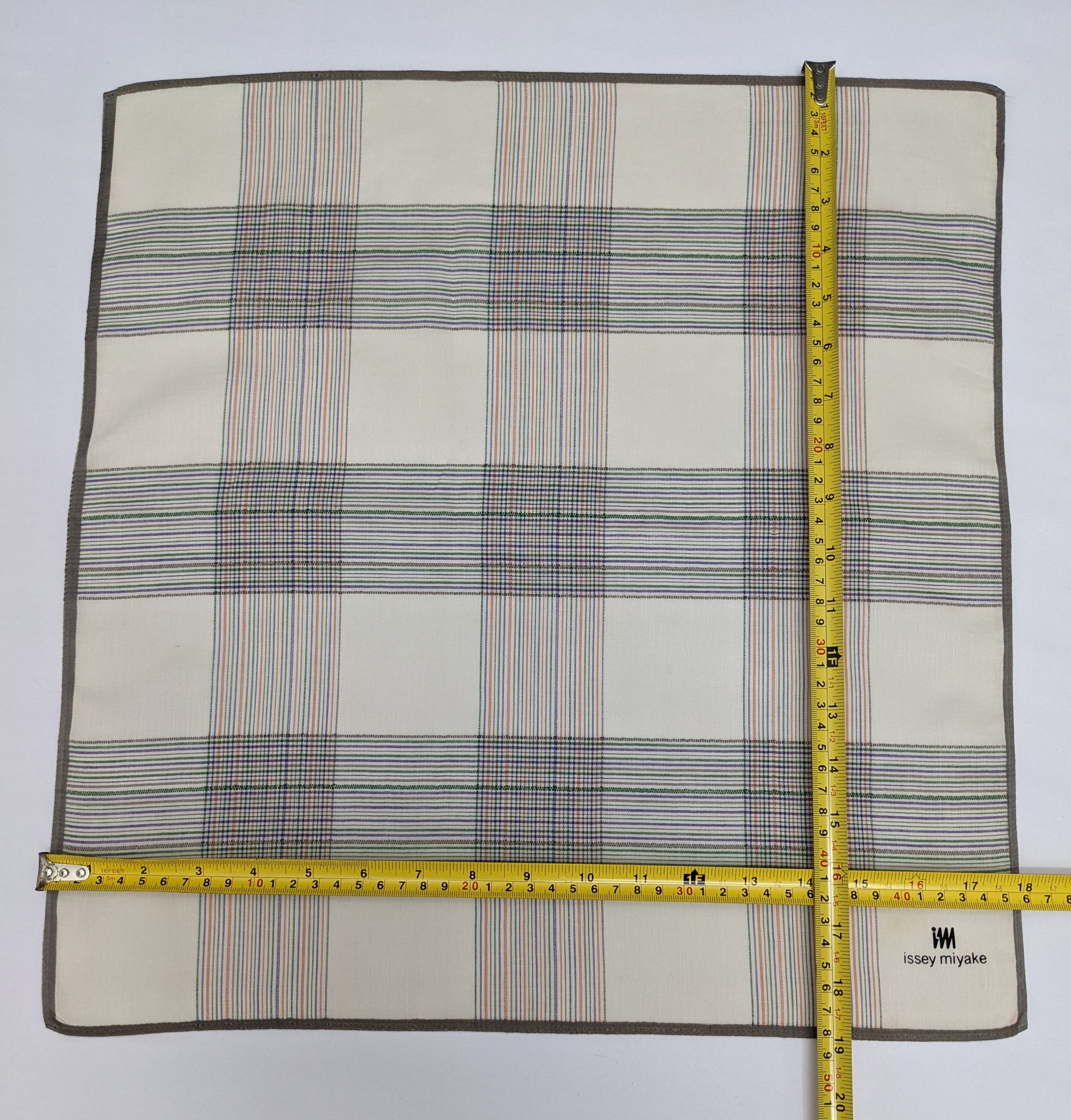 Issey Miyake VTG 80s/90s IM Issey Miyake Checked Handkerchief Size ONE SIZE - 4 Thumbnail