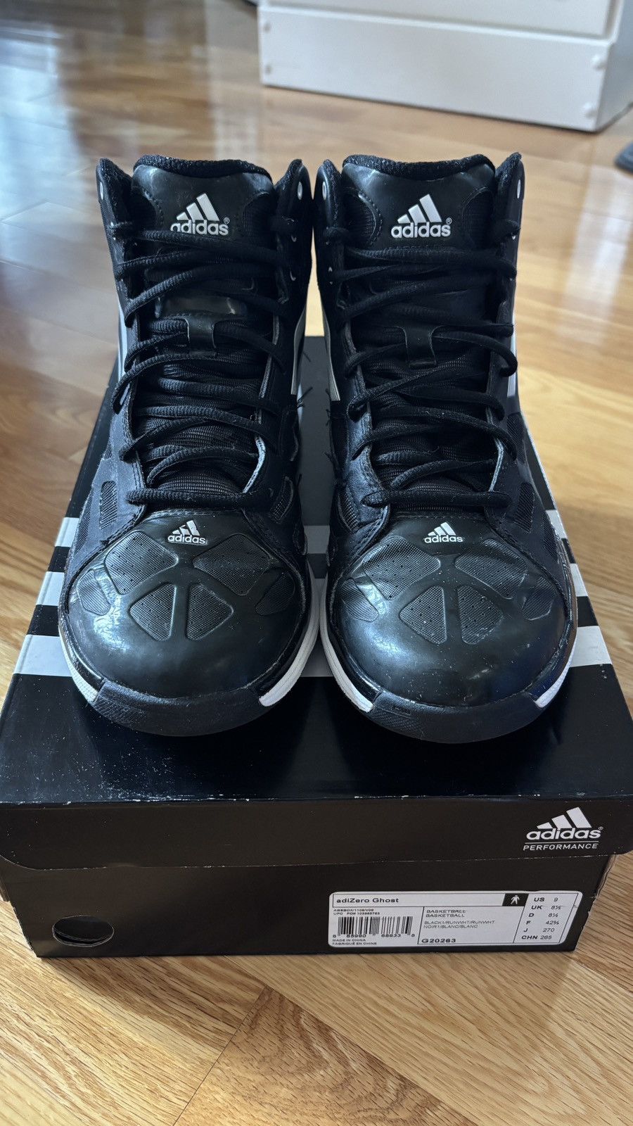Adidas Adidas Adizero Ghost Basketball Size US 9 / EU 42 - 1 Thumbnail