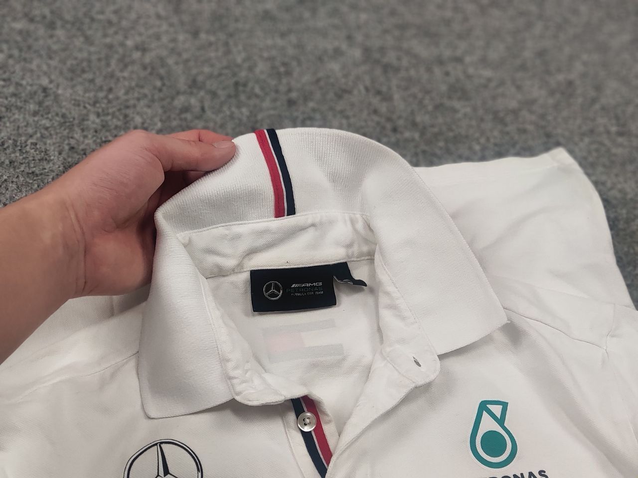 Mercedes-Benz Tommy Mercedes AMG Petronas F1 Team Racing Logo Polo Shirt Size US M / EU 48-50 / 2 - 11 Thumbnail