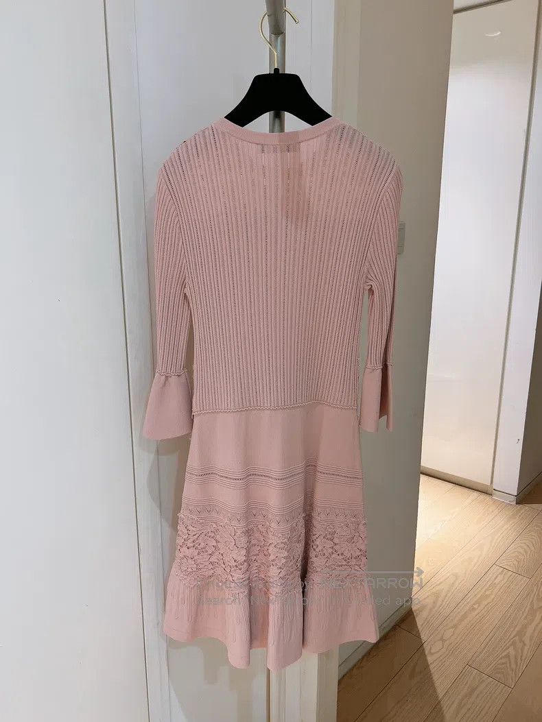 Valentino Valentino Lace patchwork knitted dress Size M / US 6-8 / IT 42-44 - 2 Thumbnail