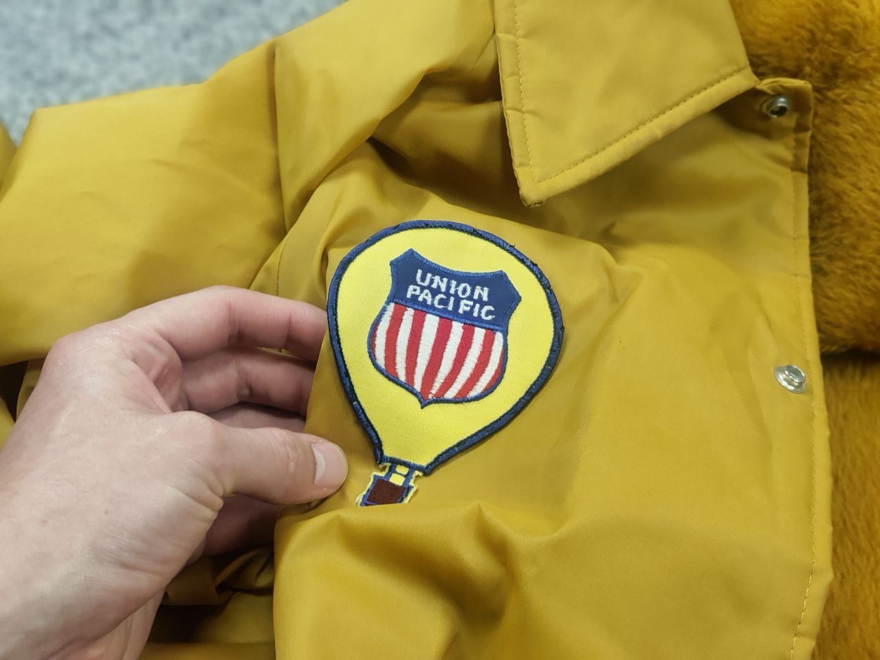 Vintage Vintage 70s The Warm USA union Pacific Railroad Coach Jacket Size US M / EU 48-50 / 2 - 15 Thumbnail