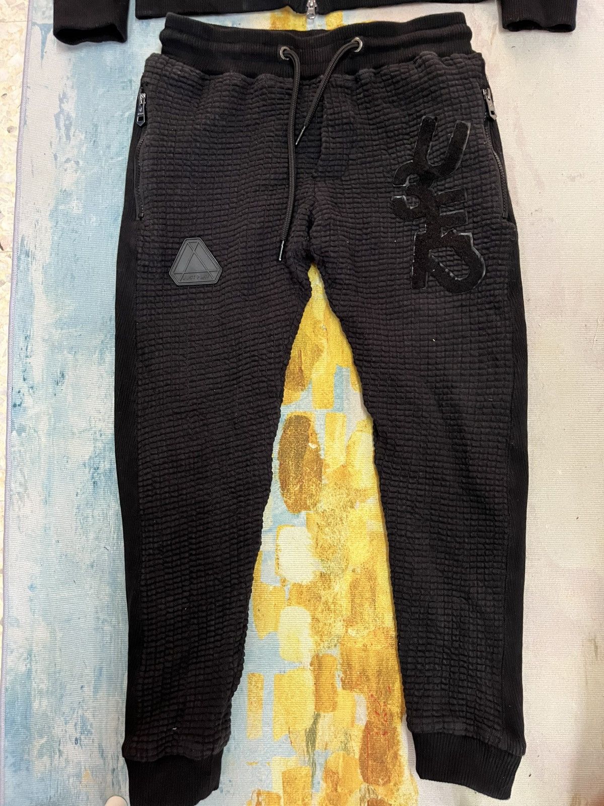 Japanese Brand 💥Offer Me💥 JACKETS & TRACKPANTS 1PIU1UGUALE3 x Just Play Size US M / EU 48-50 / 2 - 11 Thumbnail