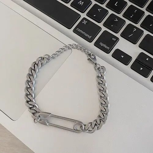 Designer × Vintage Retro pin chain bracelet Size ONE SIZE - 3 Thumbnail