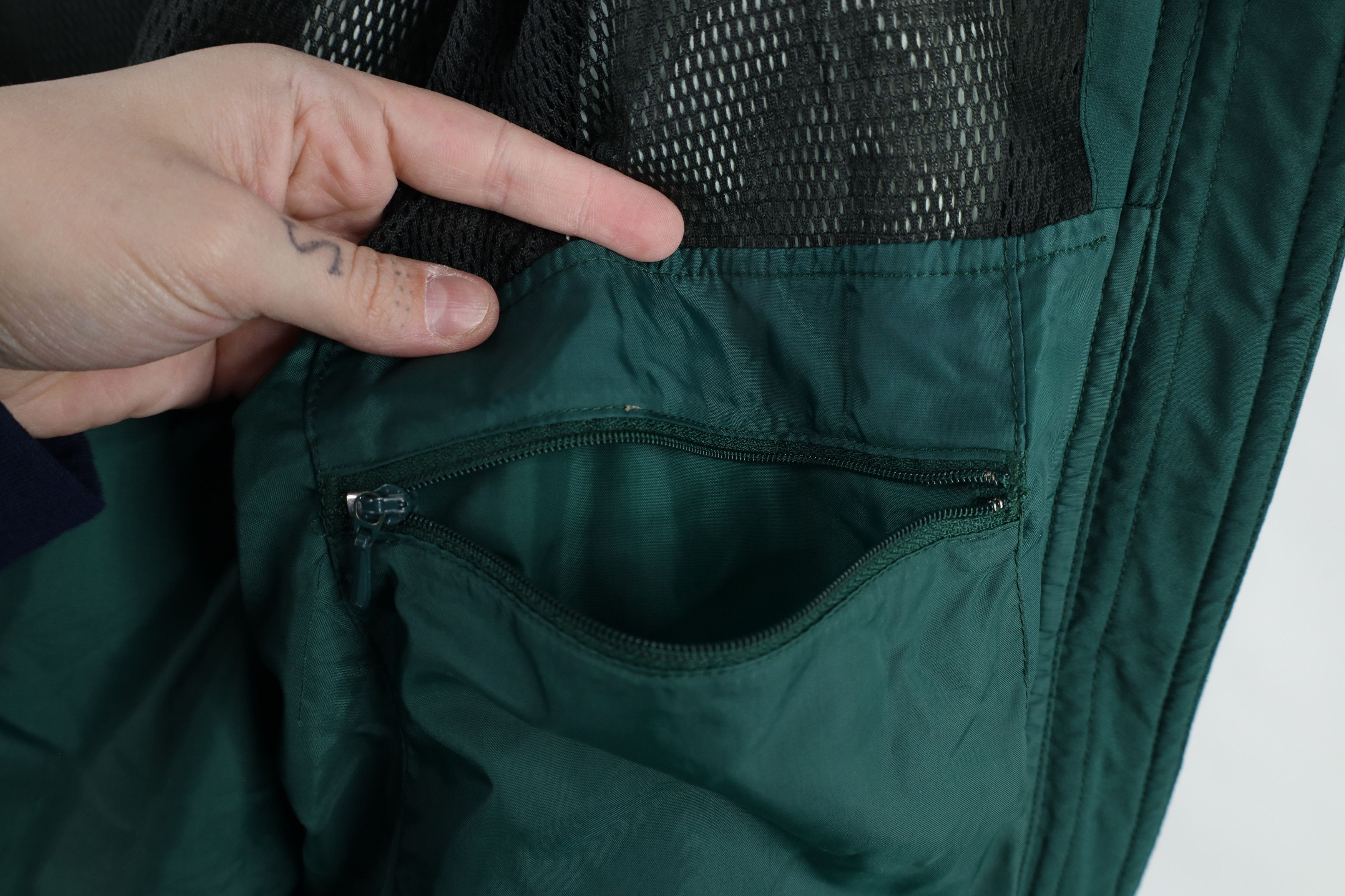 Eddie Bauer × Vintage Vintage 90s Eddie Bauer Waterproof Hooded Rain Jacket Size XL / US 12-14 / IT 48-50 - 15 Thumbnail