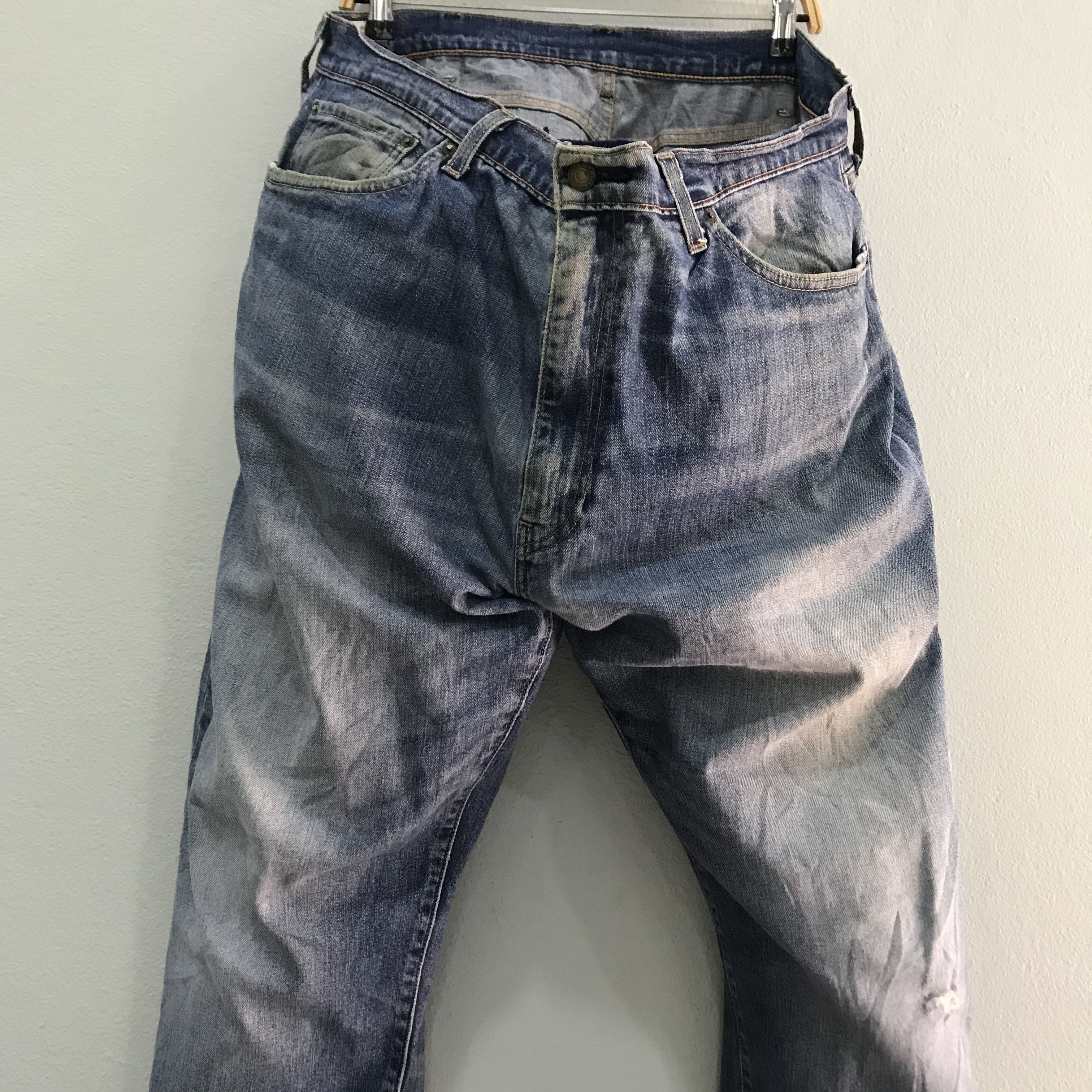 Levi's Vintage Levi’s 505 Blue Jeans 1990s Distressed Workwear Size US 40 / EU 56 - 4 Thumbnail
