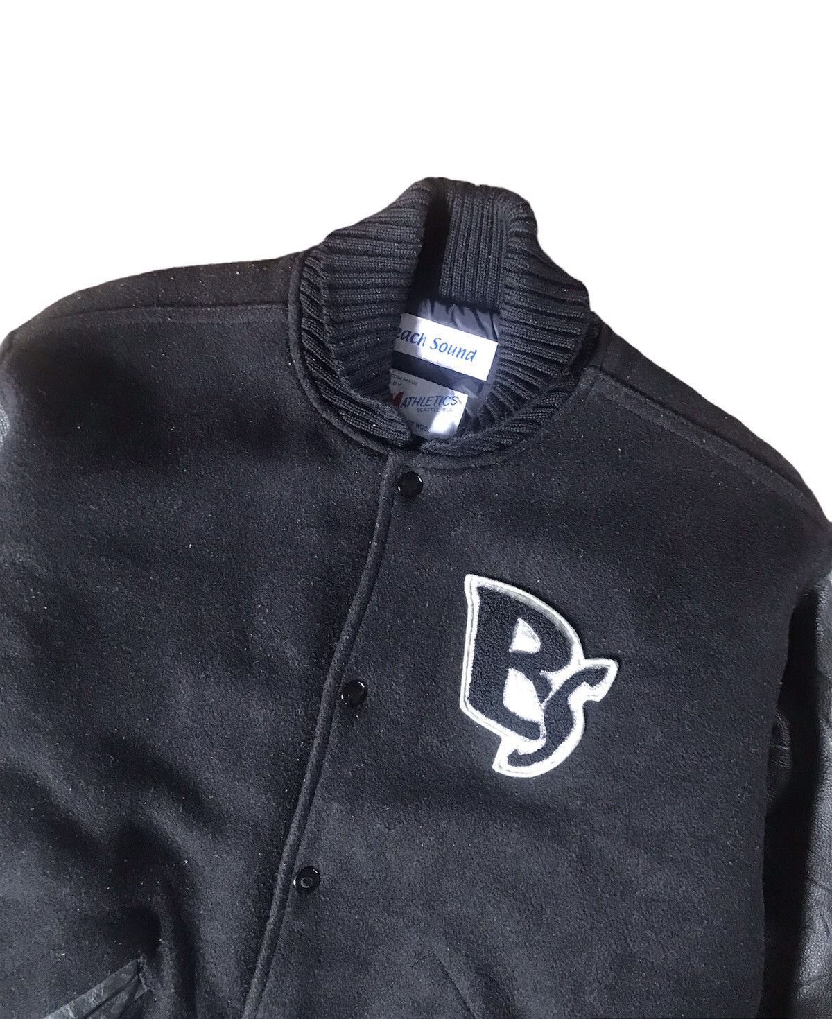 Other 🔥🔥🔥Vtg Wool Varsity sleeve leather Jacket Size US M / EU 48-50 / 2 - 6 Thumbnail