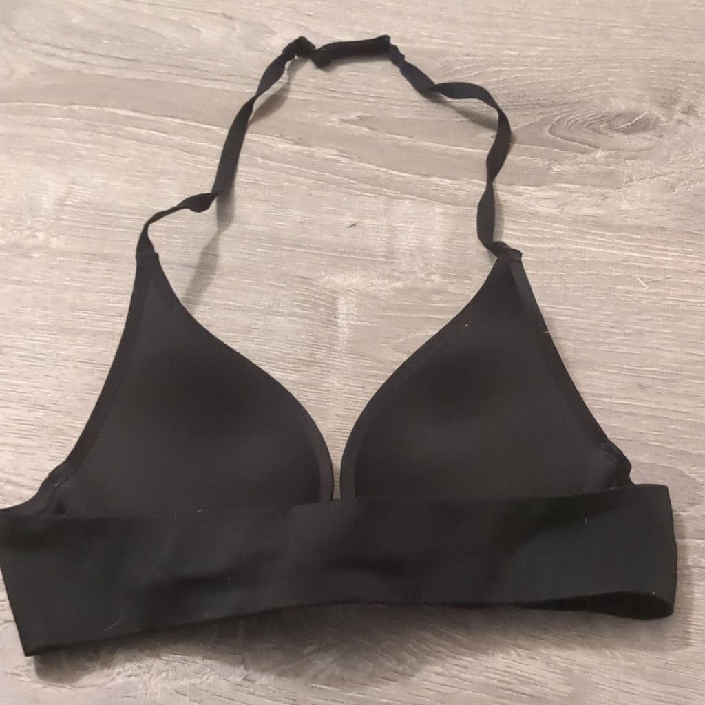 Victoria's Secret Victoria's secret plunge wired push up halter bra size 34A Size ONE SIZE - 3 Thumbnail