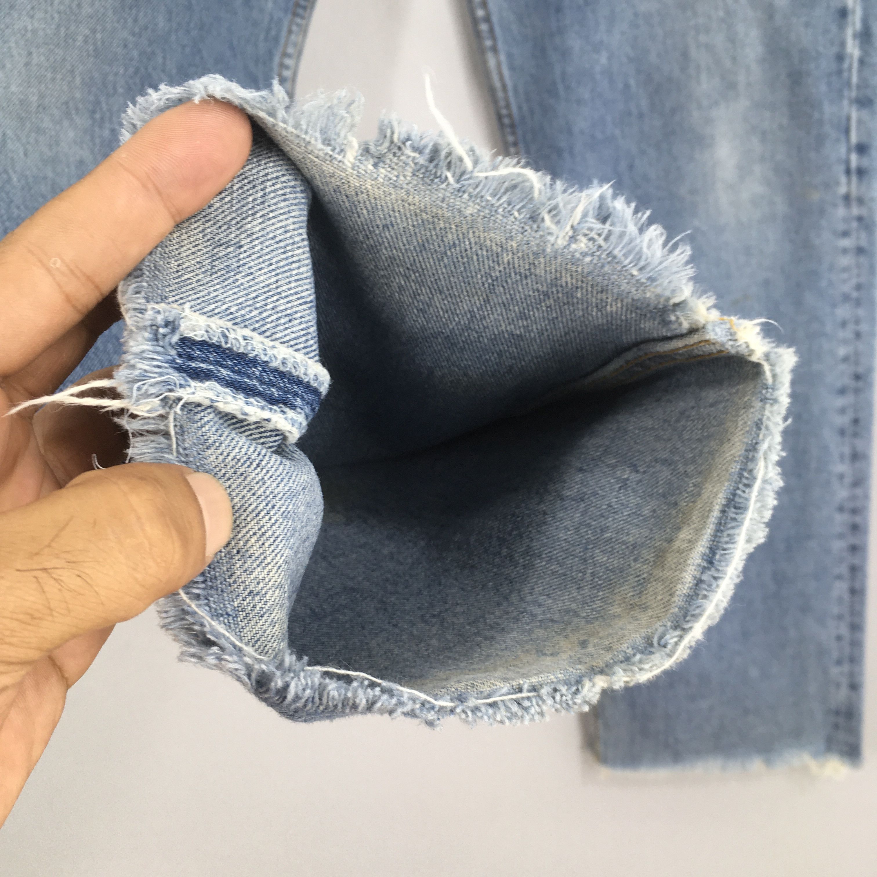 Levi's Size 32x29 Vintage 90s Levi's 501 Light Washed Jeans S969 Size US 32 / EU 48 - 5 Thumbnail