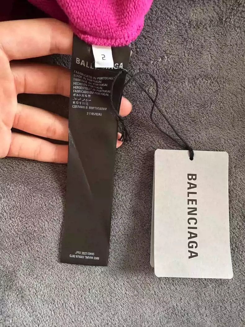 Balenciaga Balenciaga rainbow letter logo hoodie Size US M / EU 48-50 / 2 - 5 Thumbnail