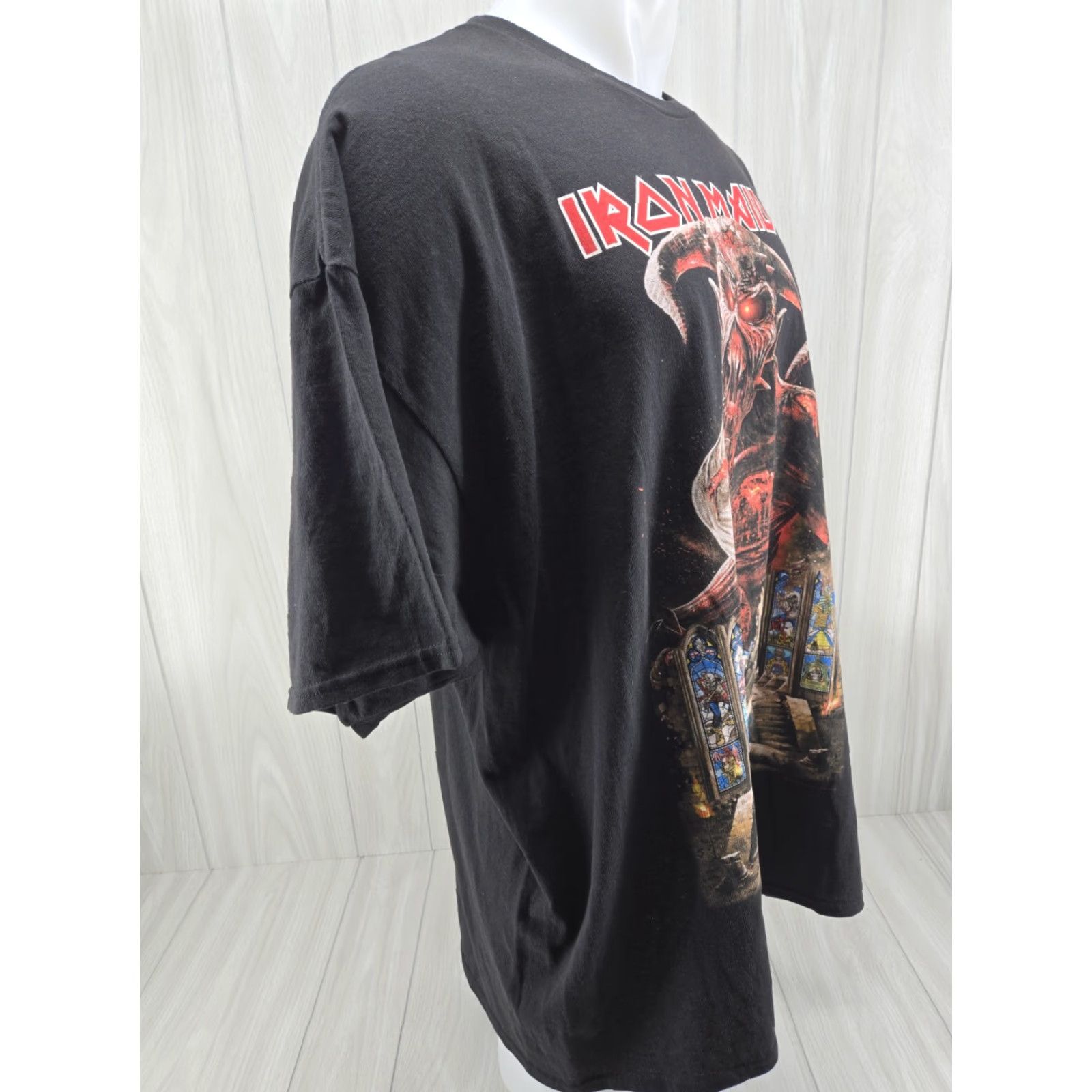 Vintage VINTAGE Iron Maiden Legacy of the Beast Tour T Shirt Band Sz 3XL North American 2019 Size US XXL / EU 58 / 5 - 6 Thumbnail