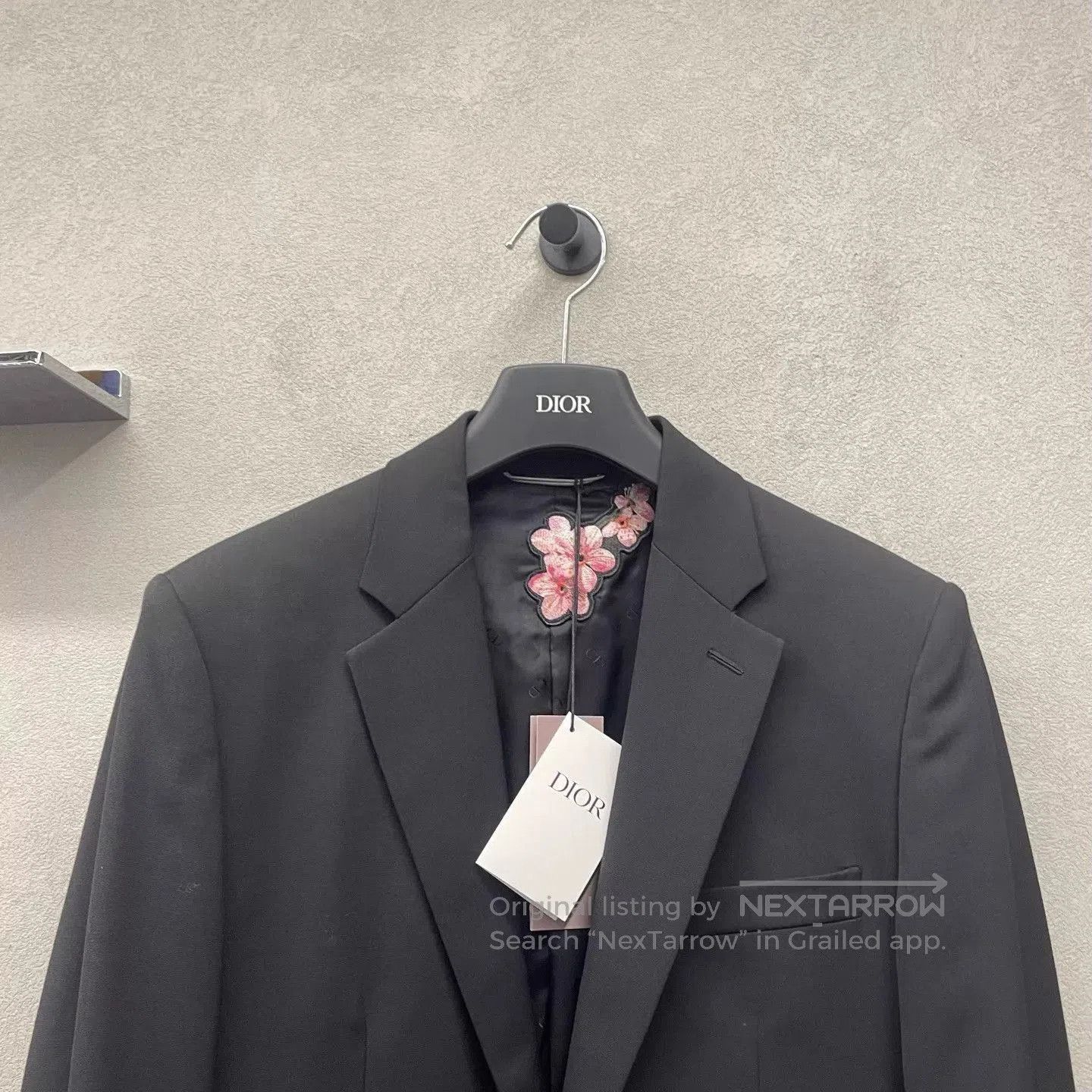 Dior Black Blazer with Floral Accent Lining. Size US M / EU 48-50 / 2 - 4 Thumbnail