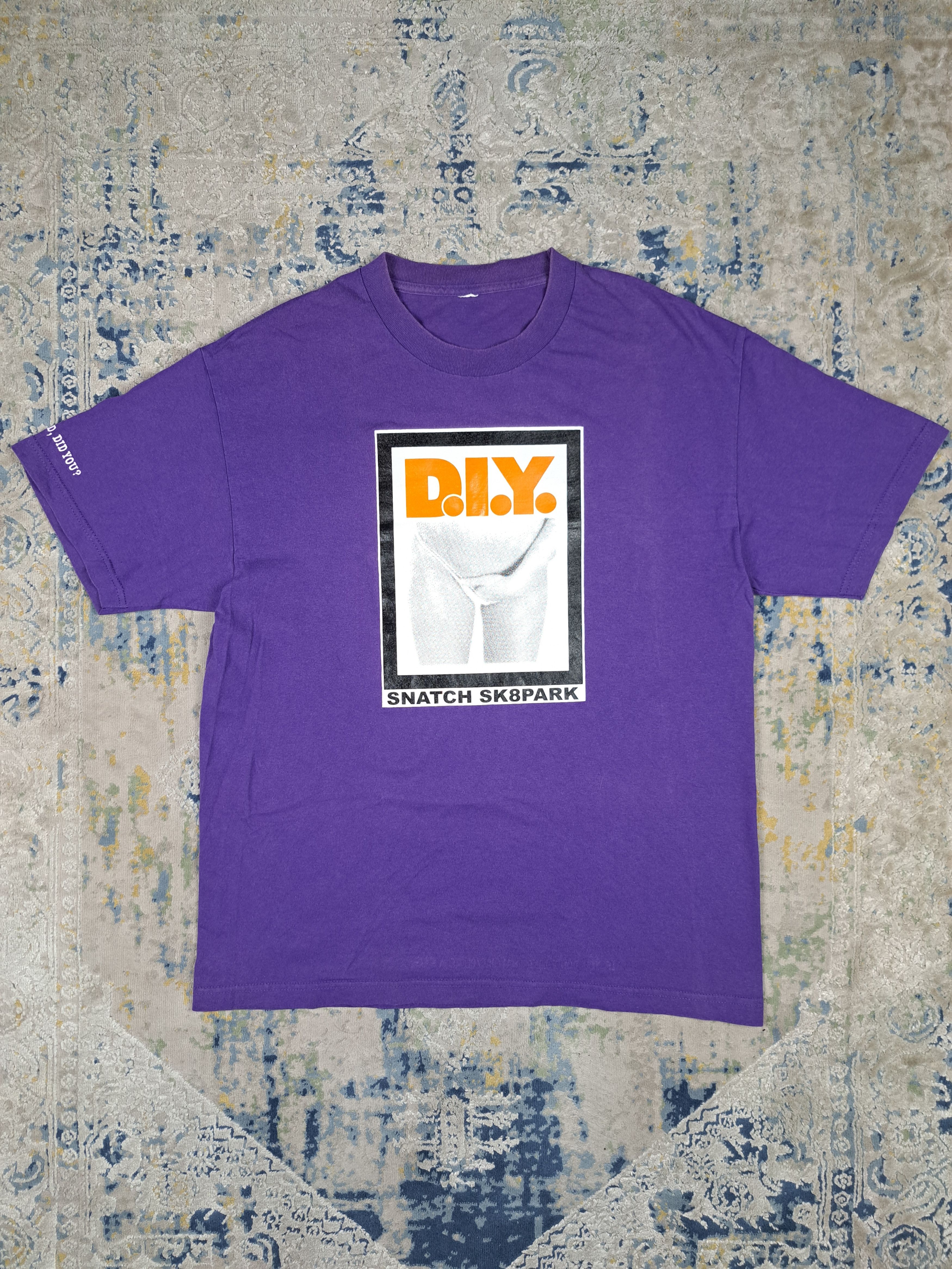 Vintage Vintage Snatch Skate Park DIY Tee Like Hookups Pornstar Size US L / EU 52-54 / 3 - 1 Thumbnail