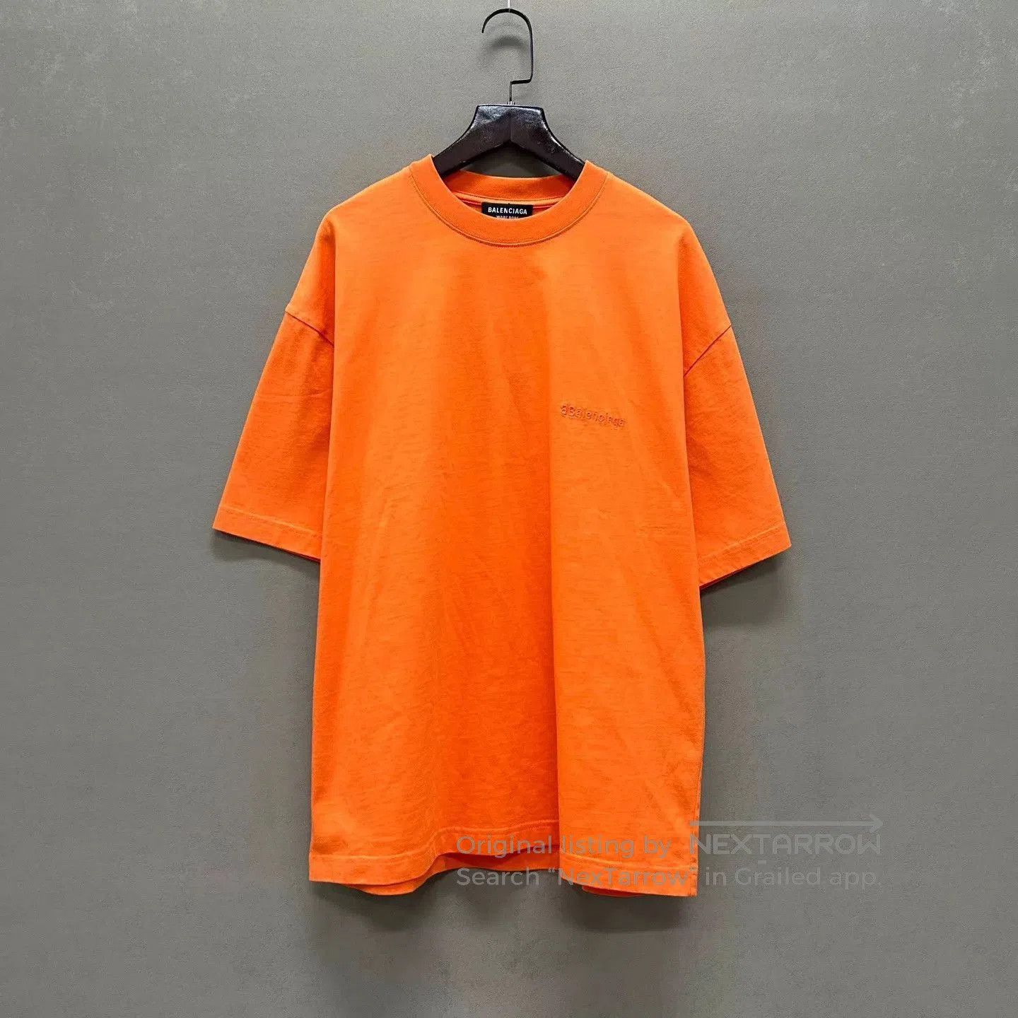 Balenciaga Orange Short-Sleeve Oversized T-Shirt. Size US XXS / EU 40 - 1 Thumbnail