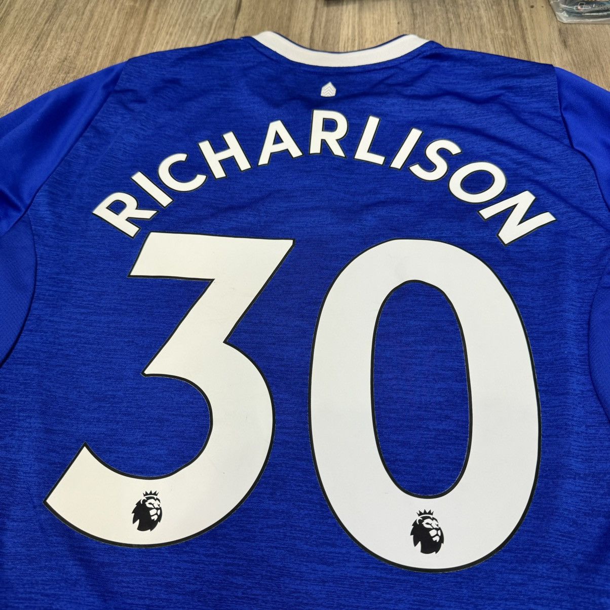 Umbro Everton 18/19 home shirt #30 Richarlison Size US XL / EU 56 / 4 - 4 Thumbnail