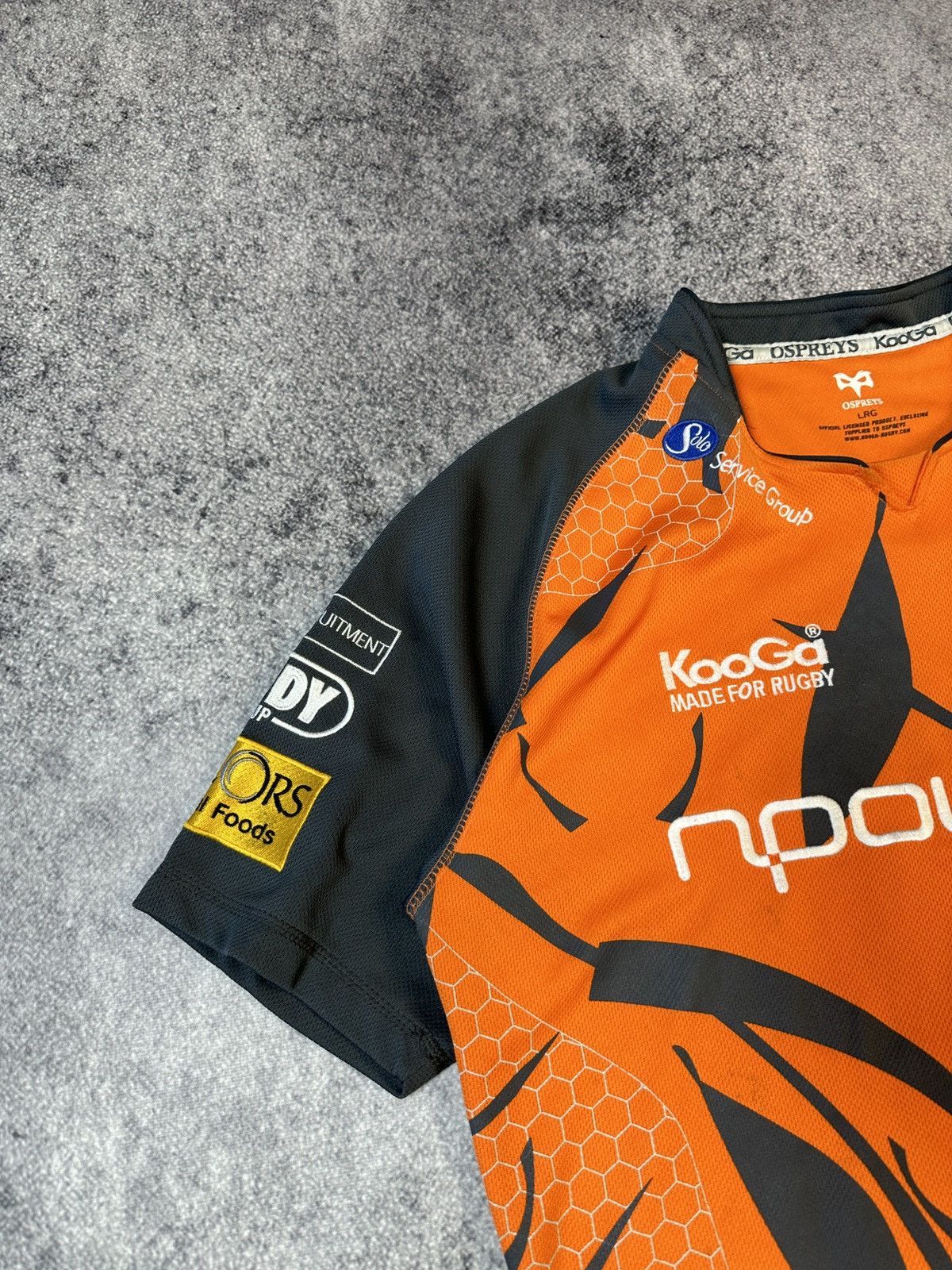Vintage Vintage KooGa Ospreys 12 Davies Rugby Jersey Rare L Casual Size US L / EU 52-54 / 3 - 5 Thumbnail
