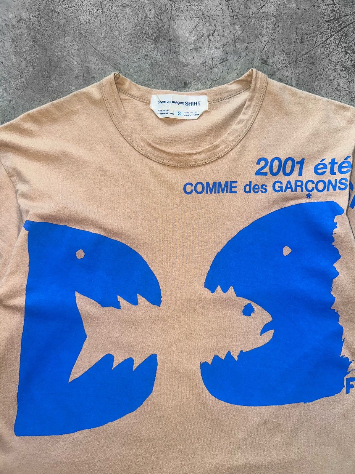 Comme des Garcons 2001 Logo ‘Fish’ Tee Size US S / EU 44-46 / 1 - 2 Thumbnail