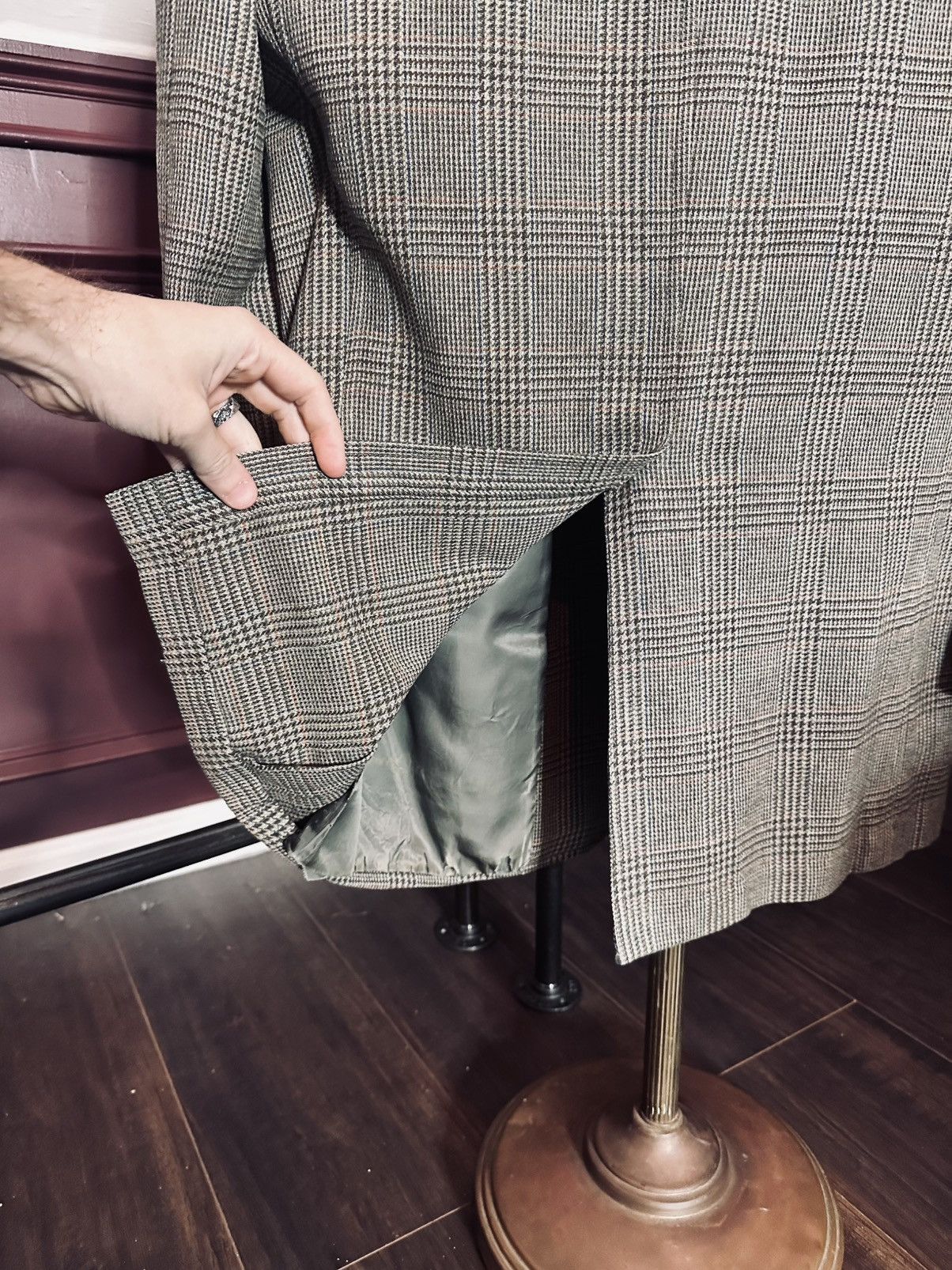 Brooks Brothers Vintage green herringbone plaid wool MiUSA sport coat Size 42R - 8 Thumbnail