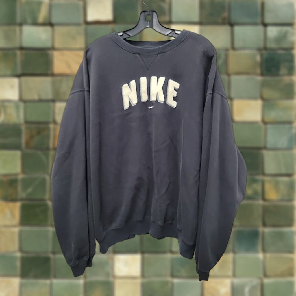 Nike VINTAGE Nike Hoodie Mens 2XL Black Logo Swoosh Big Spell Out Center Pullover Size US XXL / EU 58 / 5 - 1 Thumbnail