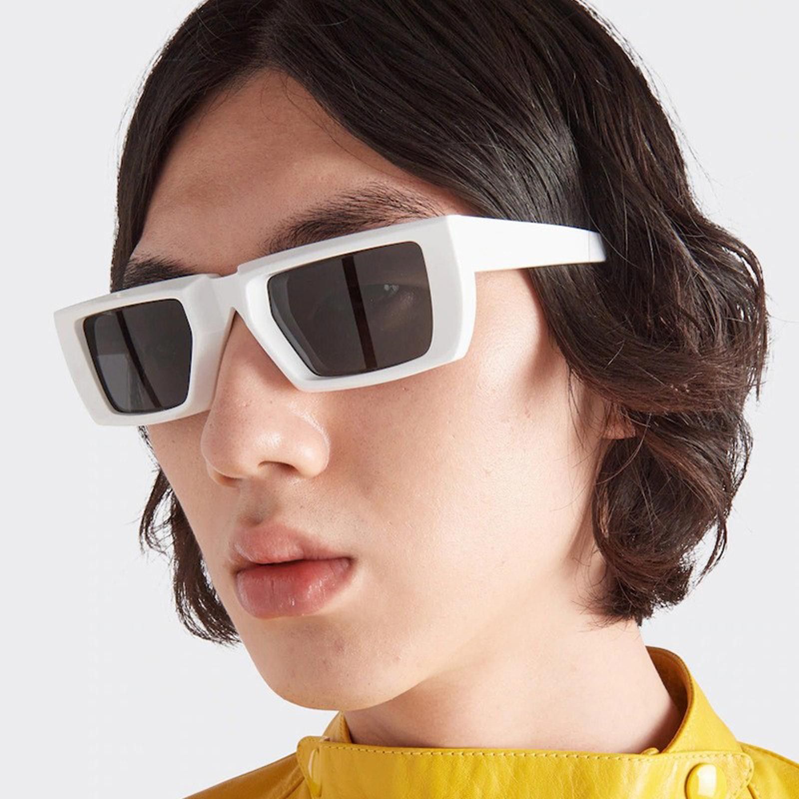 The Unbranded Brand Y2K Hot Girl Super Street Shooting Sun Glasses Size ONE SIZE - 1 Thumbnail