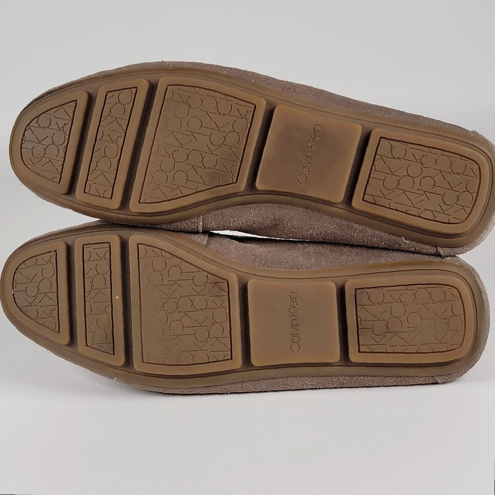 Calvin Klein Calvin Klein Lisa Flats Loafers Women Tan Suede Silver Hardware Size 7/37 Size US 7 / IT 37 - 5 Thumbnail