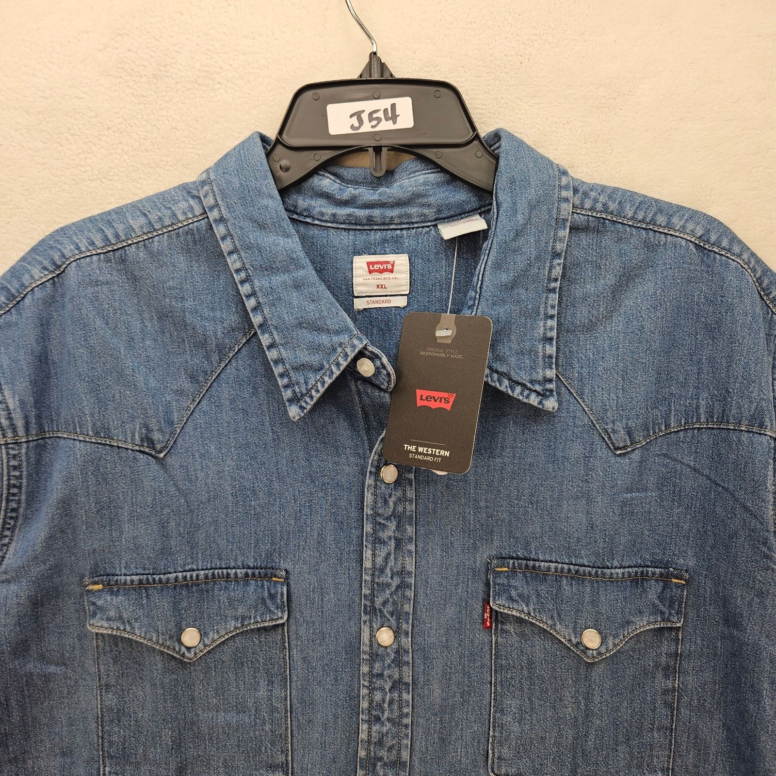 Levi's LEVI'S MEN'S XXL CLASSIC STARD FIT WESTERN SHIRT COTTON BLUE Size US XXL / EU 58 / 5 - 2 Thumbnail