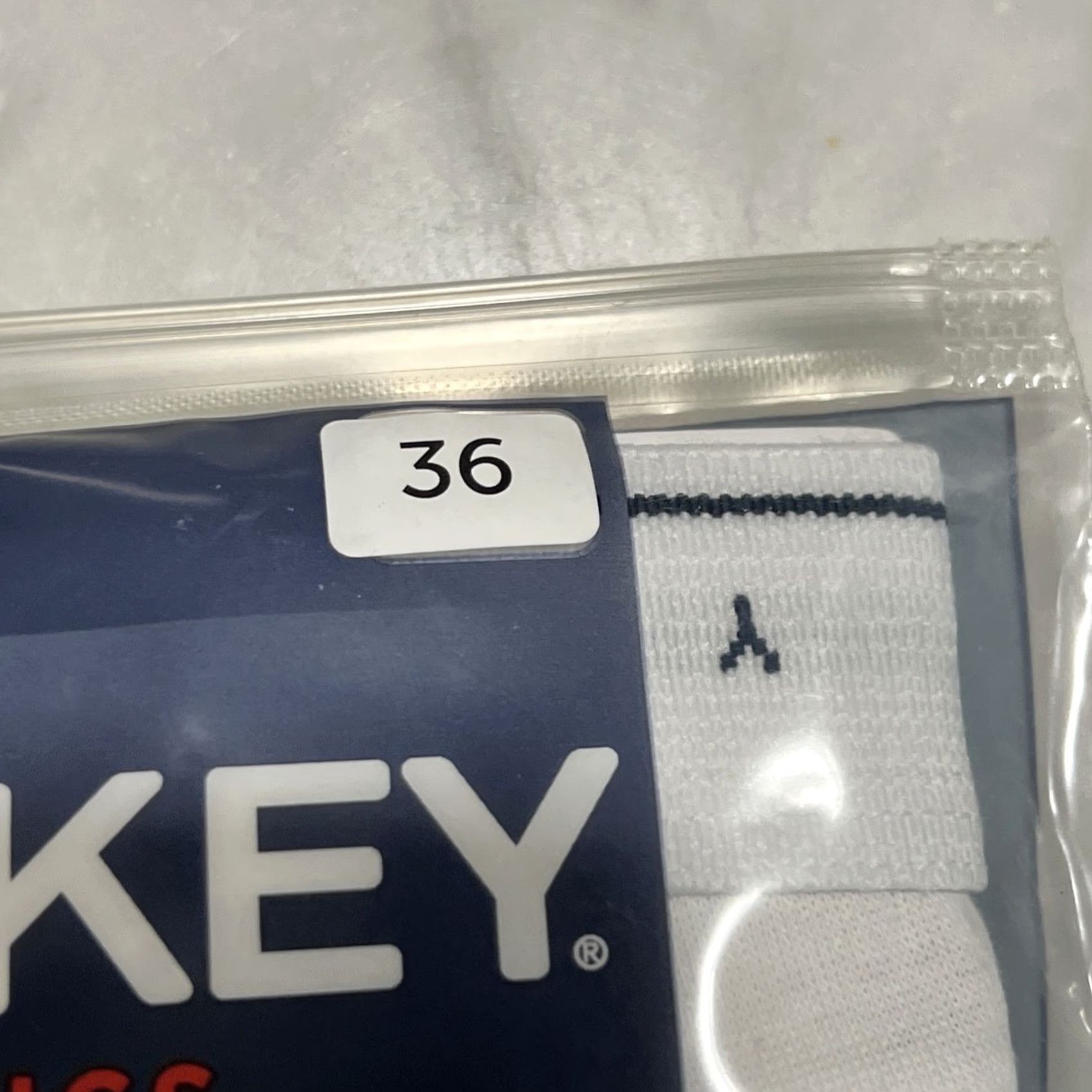 Jockey Jockey Classics Low Rise Briefs Men 36 4 Pack 100% Cotton Staynew Y Front White Solid Vintage: No? Size US 36 / EU 52 - 7 Thumbnail