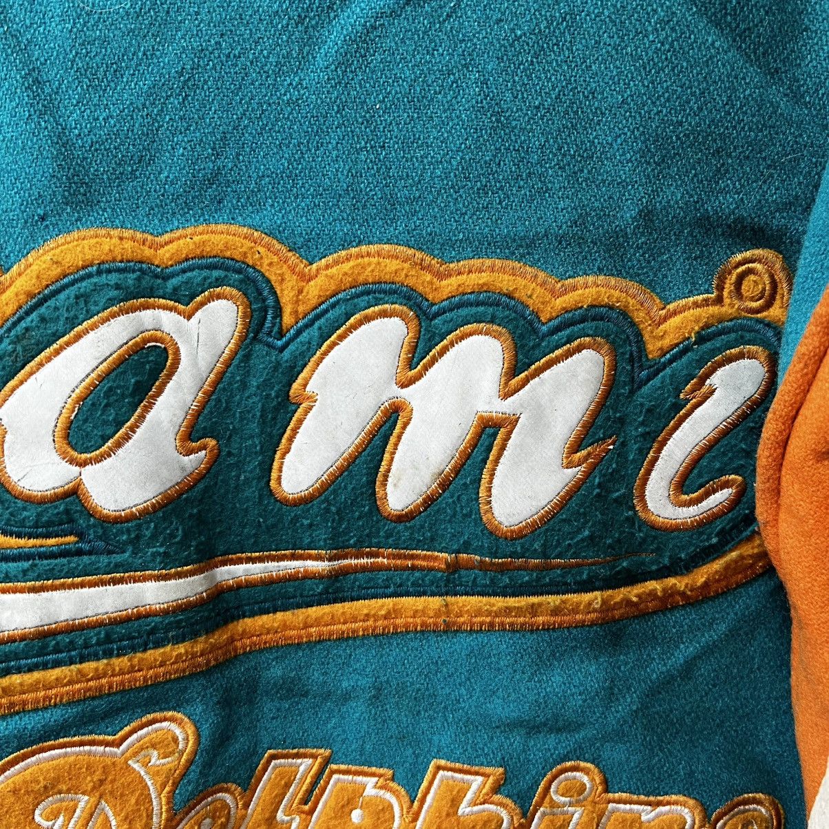 NFL × Vintage Vintage Miami Dolphins NFL Turquoise Blue Heavyweight Jacket Size US S / EU 44-46 / 1 - 14 Thumbnail