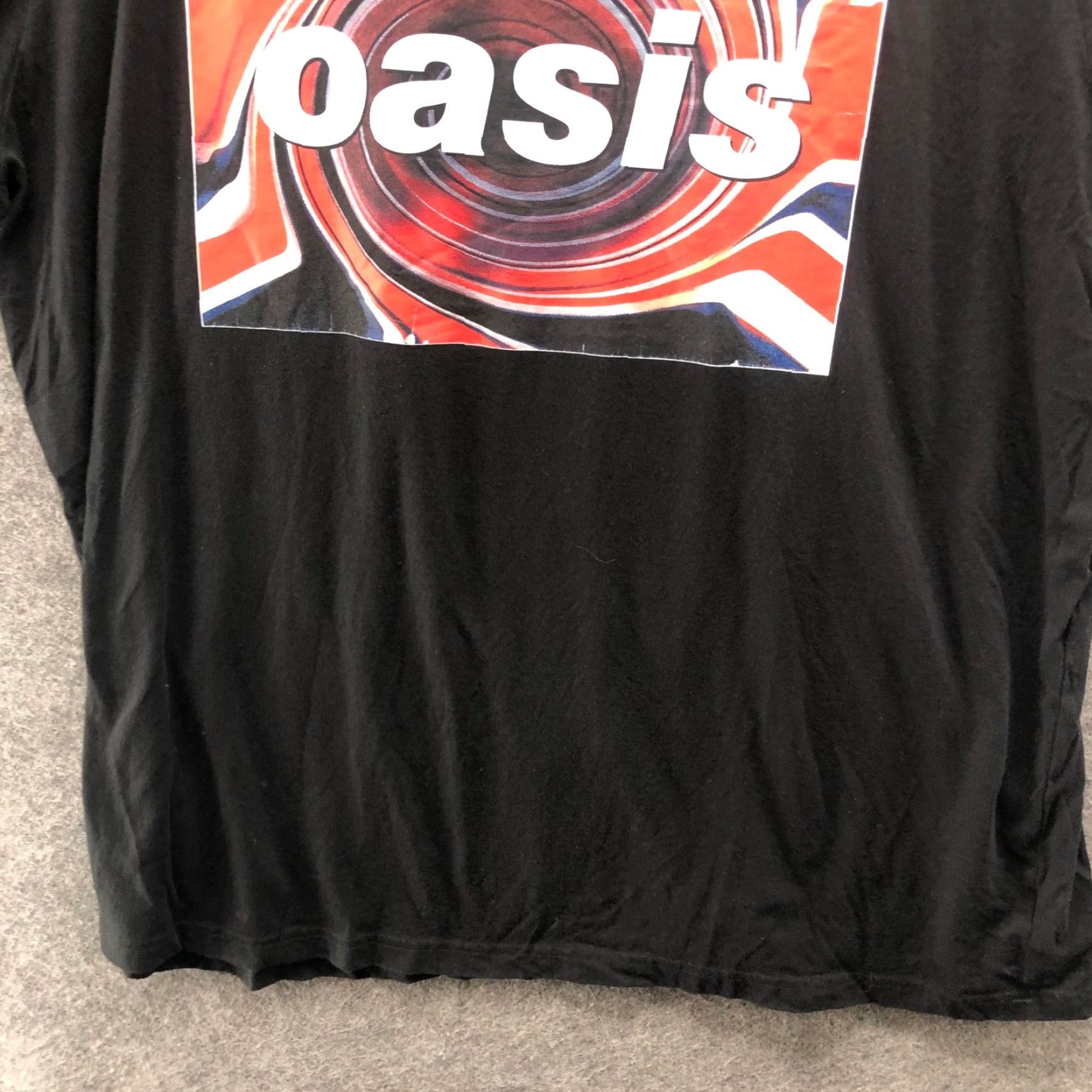 Old Navy Old Navy Oasis Band Graphic T-Shirt Mens 2XLT Black Short Sleeve Crew Neck Logo First Print T Shirt All Seasons Vintage No Size US XXL / EU 58 / 5 - 6 Thumbnail