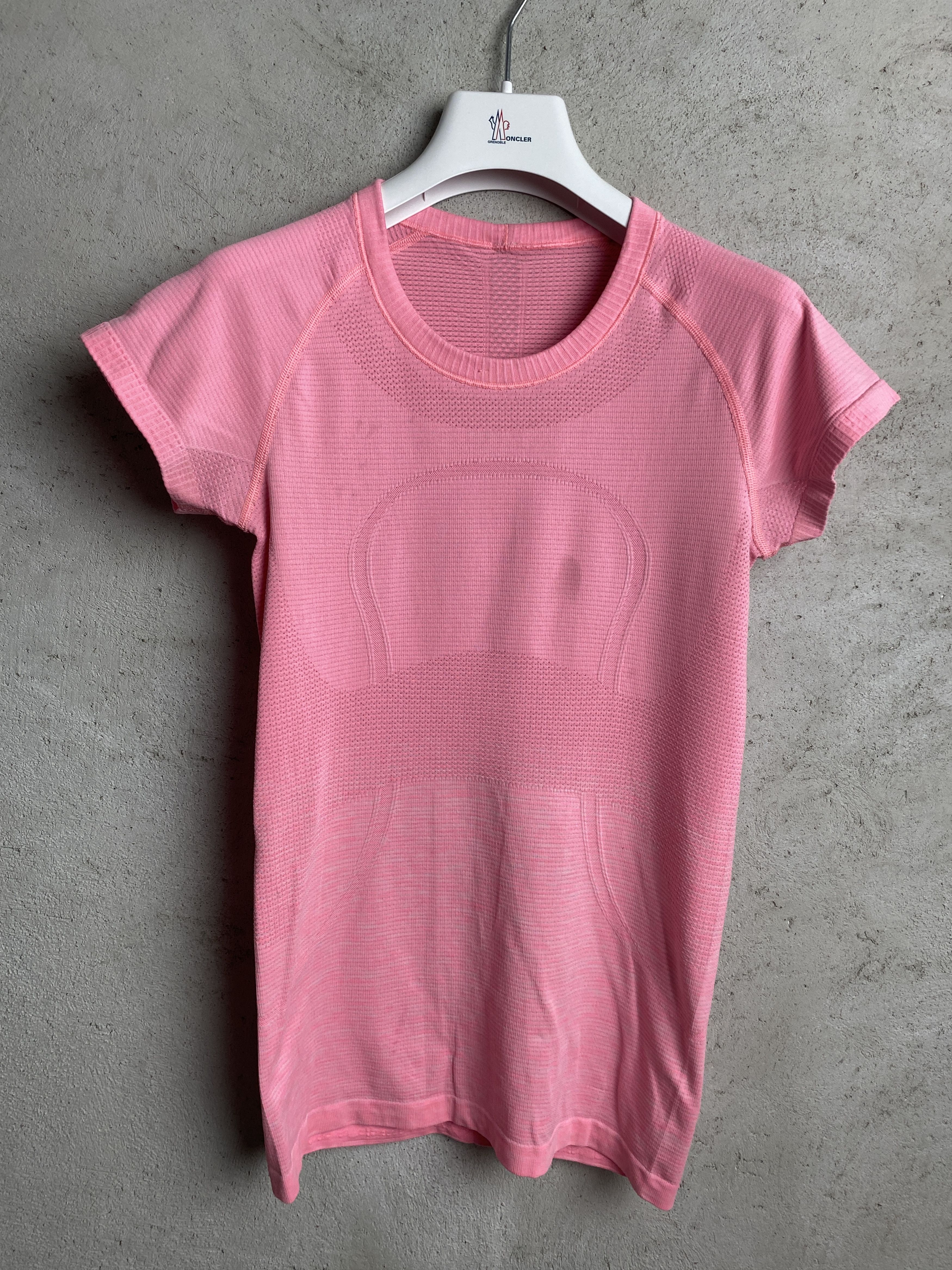Lululemon Lululemon Swiftly Tech t-shirt tee yoga gym pilates Size M / US 6-8 / IT 42-44 - 1 Thumbnail
