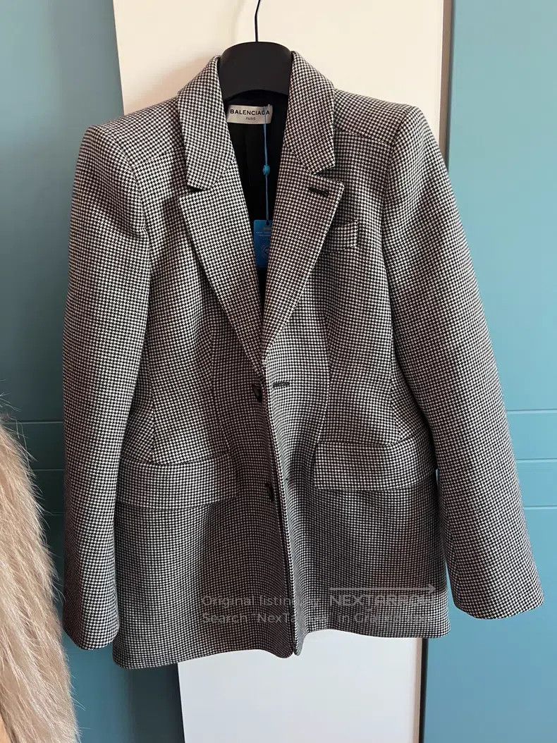 Balenciaga Balenciaga Jacket Size XS / US 0-2 / IT 36-38 - 1 Thumbnail